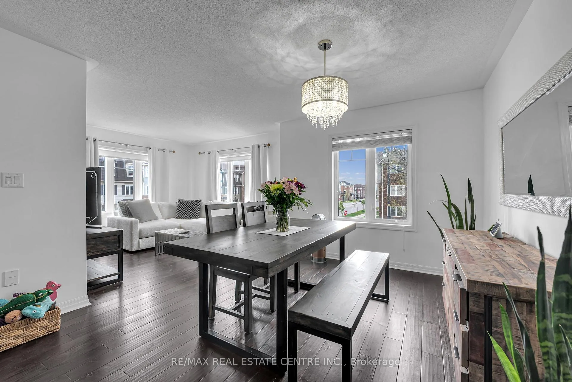 Photo 20 of 123 Bevington Road, Brampton, Northwest Brampton — HOMEH