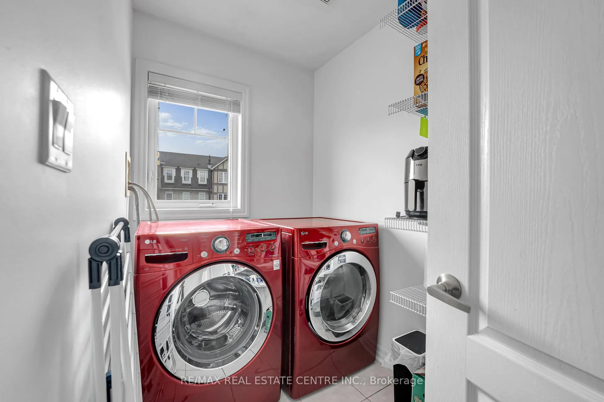 Photo 48 of 123 Bevington Road, Brampton, Northwest Brampton — HOMEH