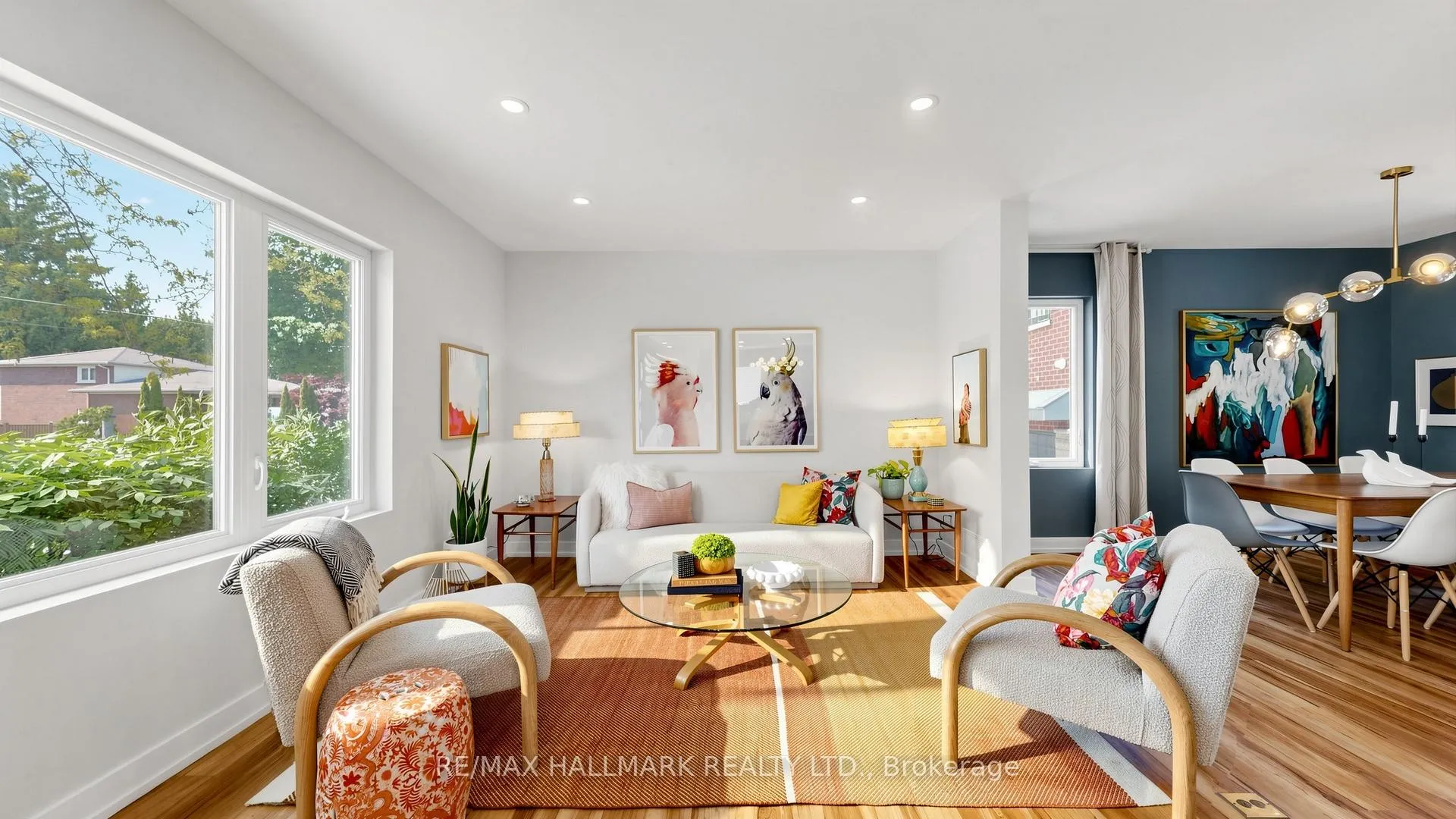 Photo 3 of 9 Squires Avenue, Toronto, O'Connor-Parkview — HOMEH