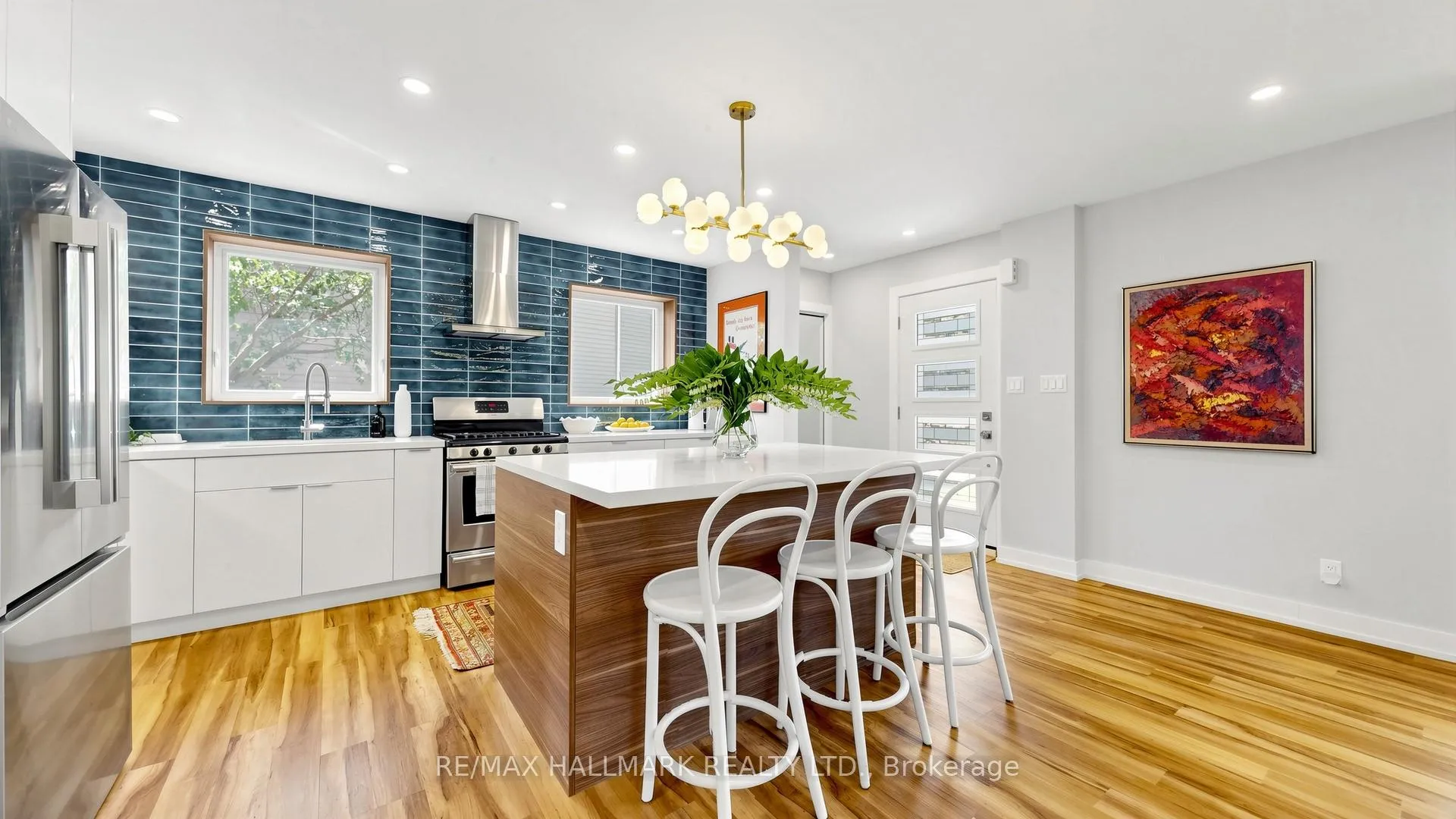 Photo 8 of 9 Squires Avenue, Toronto, O'Connor-Parkview — HOMEH