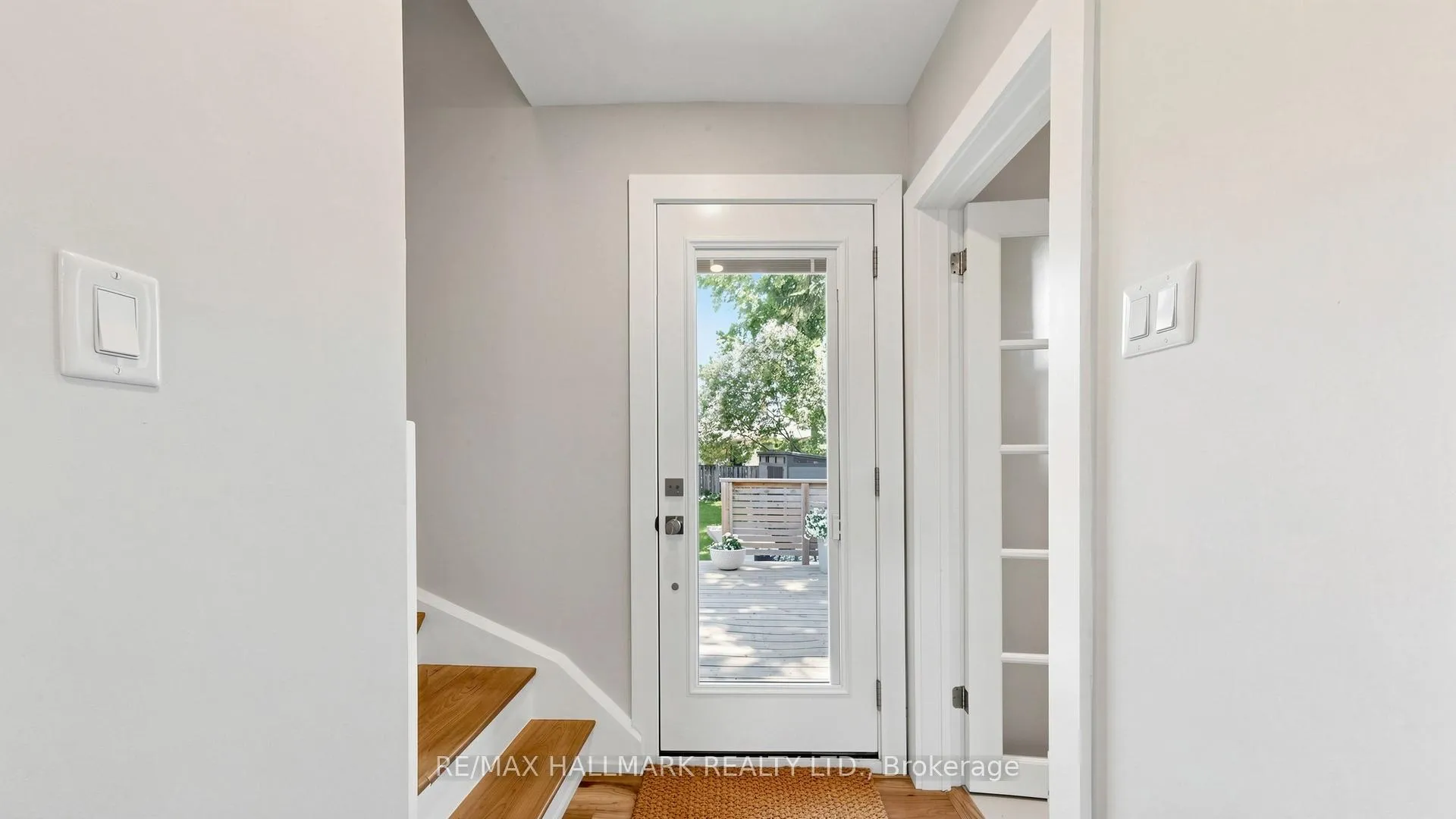 Photo 13 of 9 Squires Avenue, Toronto, O'Connor-Parkview — HOMEH