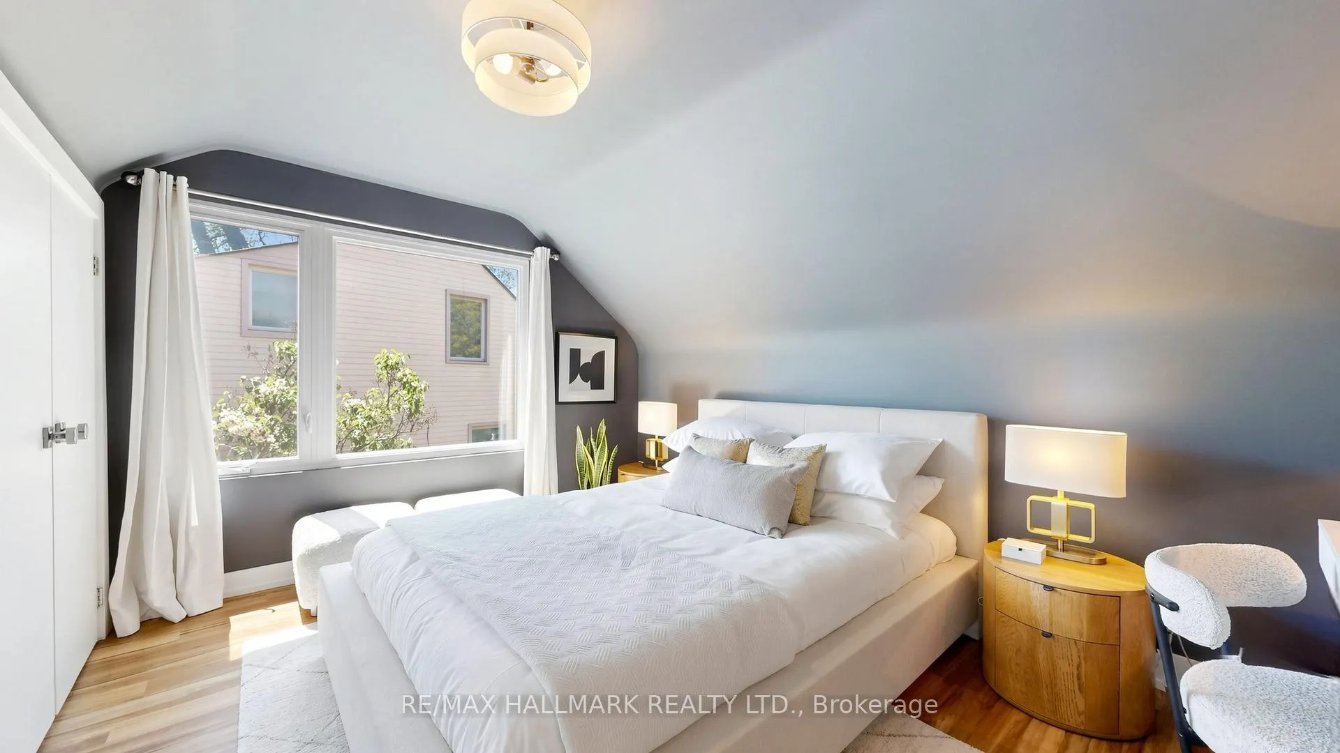 Photo 15 of 9 Squires Avenue, Toronto, O'Connor-Parkview — HOMEH