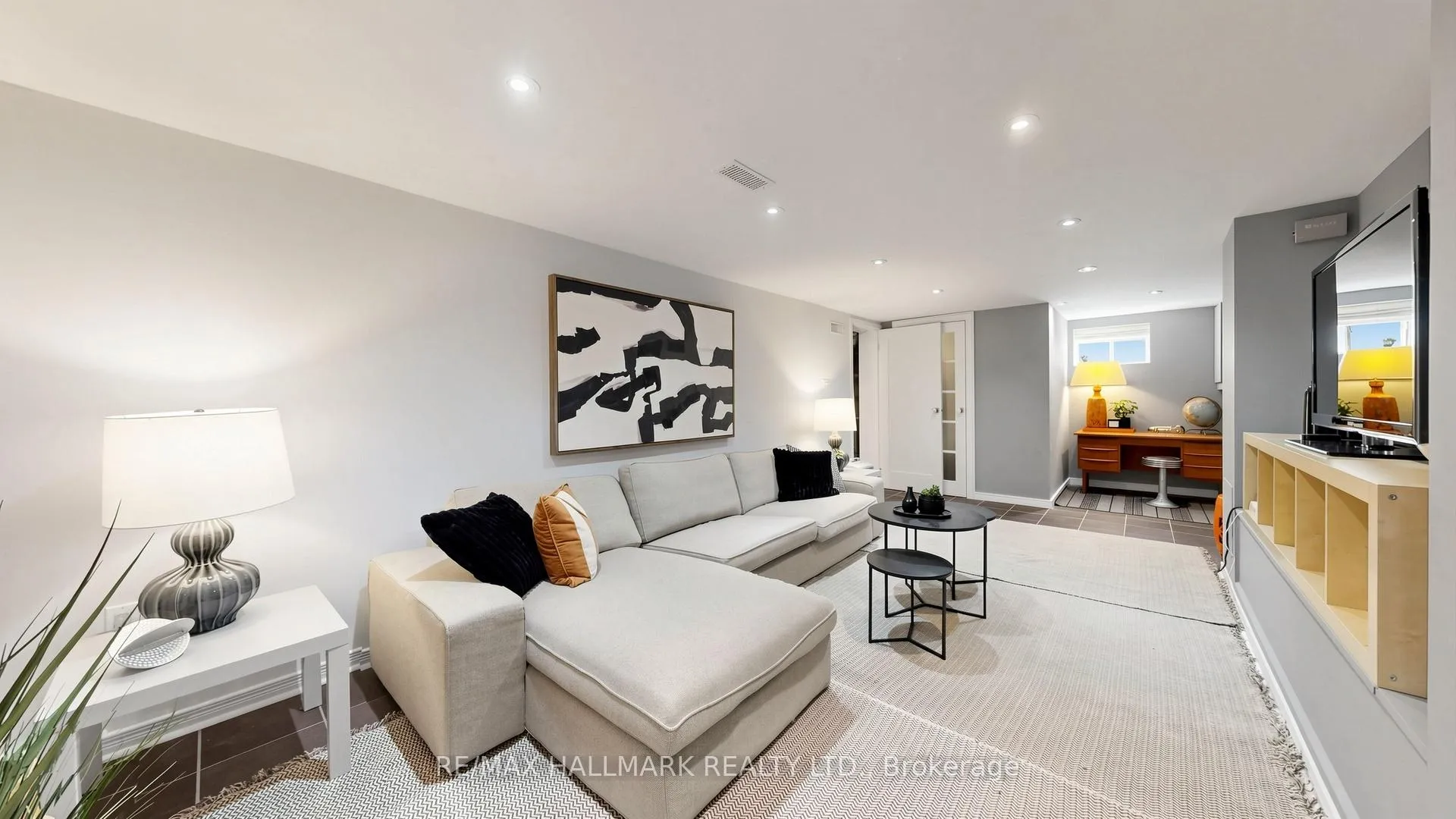Photo 21 of 9 Squires Avenue, Toronto, O'Connor-Parkview — HOMEH