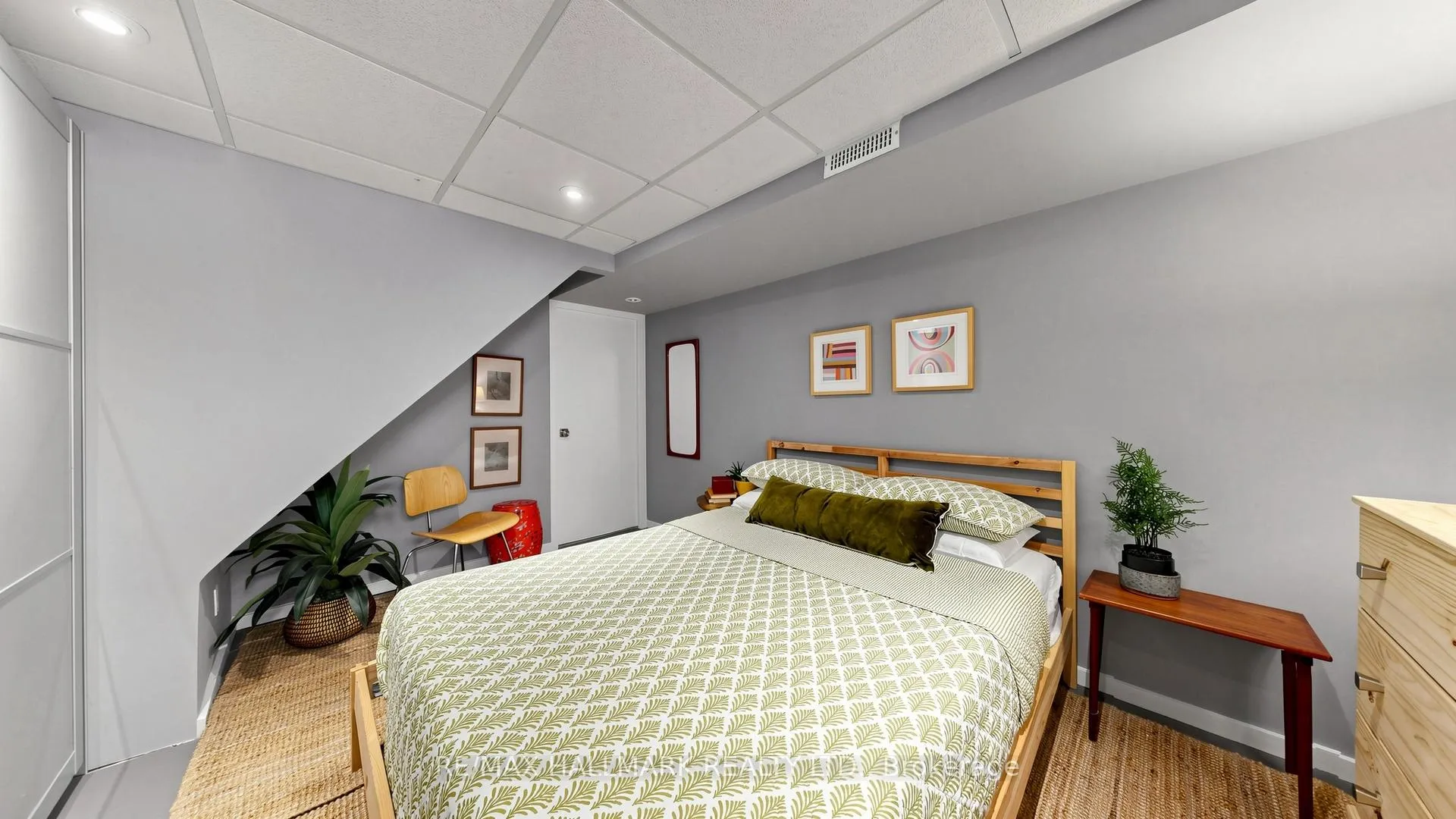 Photo 24 of 9 Squires Avenue, Toronto, O'Connor-Parkview — HOMEH