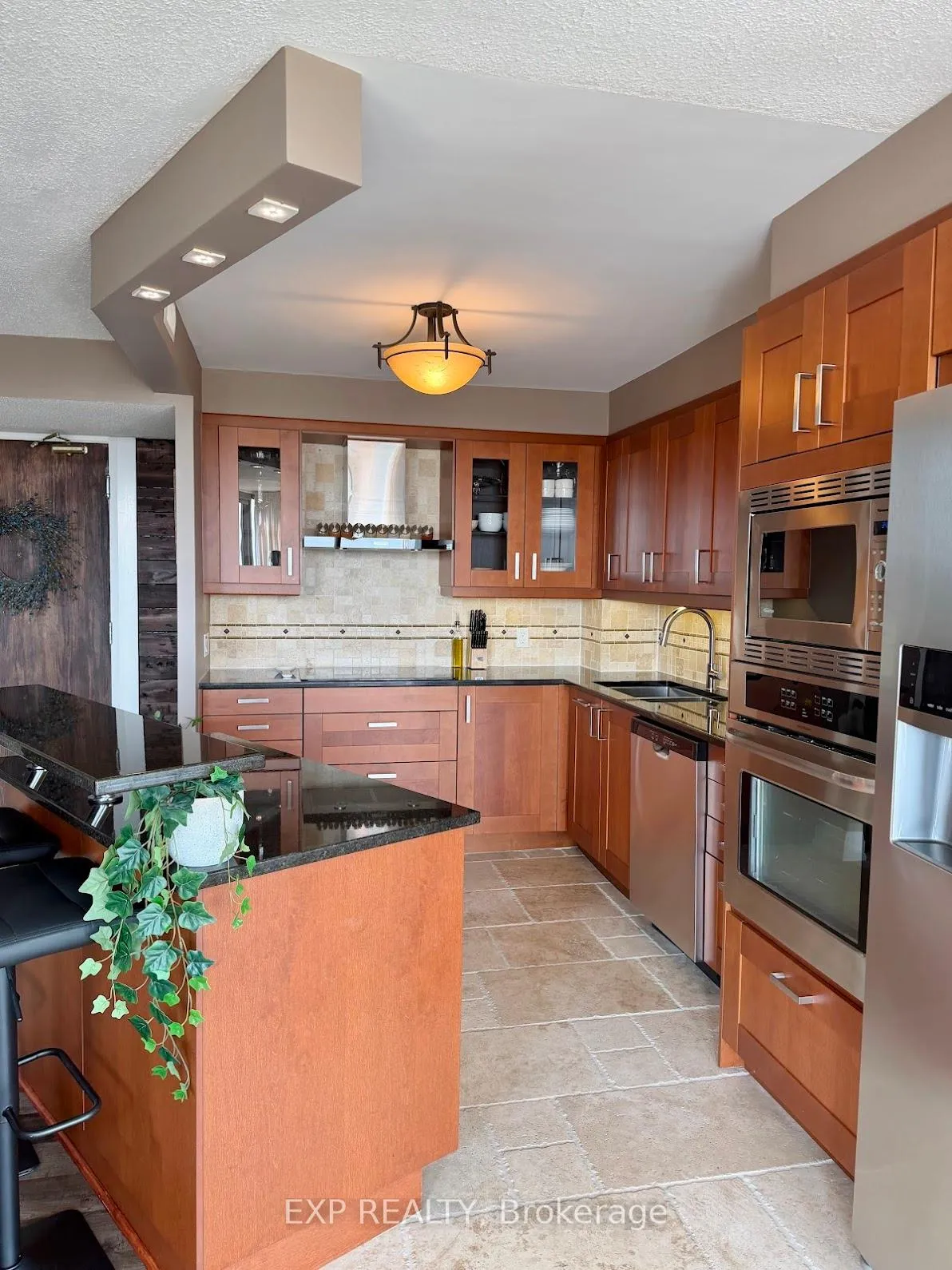 Photo 5 of Unit 1105, 2871 Richmond Road, Ottawa, Britannia Heights — HOMEH