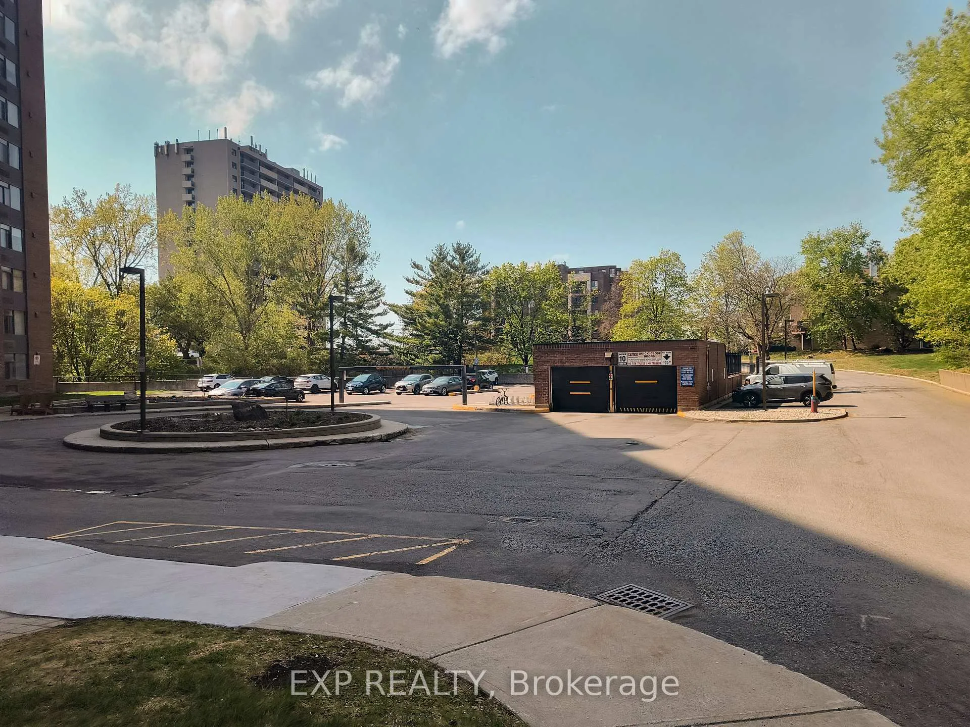 Photo 38 of Unit 1105, 2871 Richmond Road, Ottawa, Britannia Heights — HOMEH