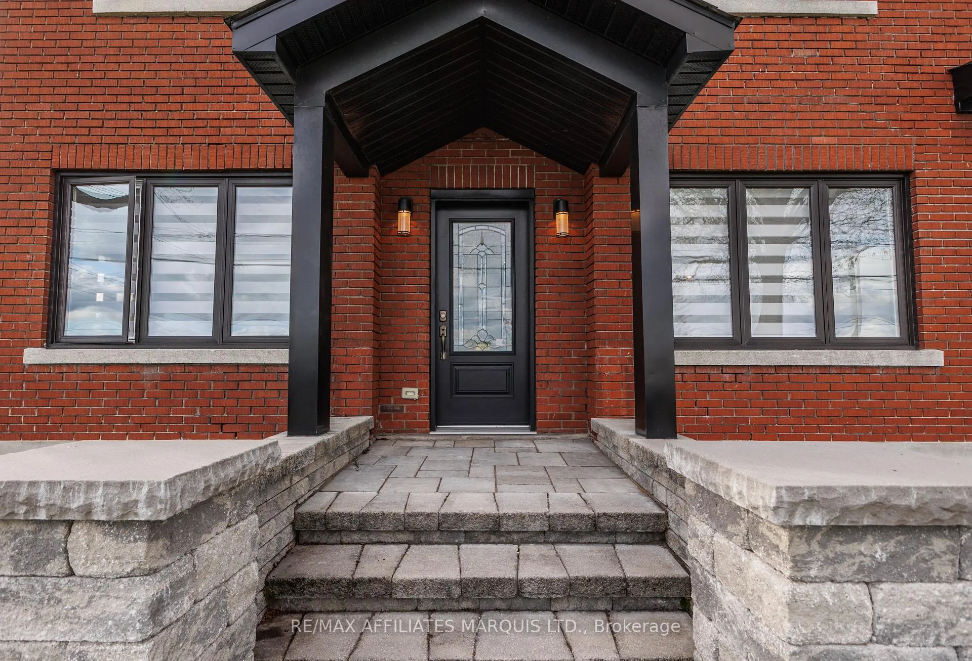 Photo 8 of 3314 Montreal Road, Cornwall — HOMEH