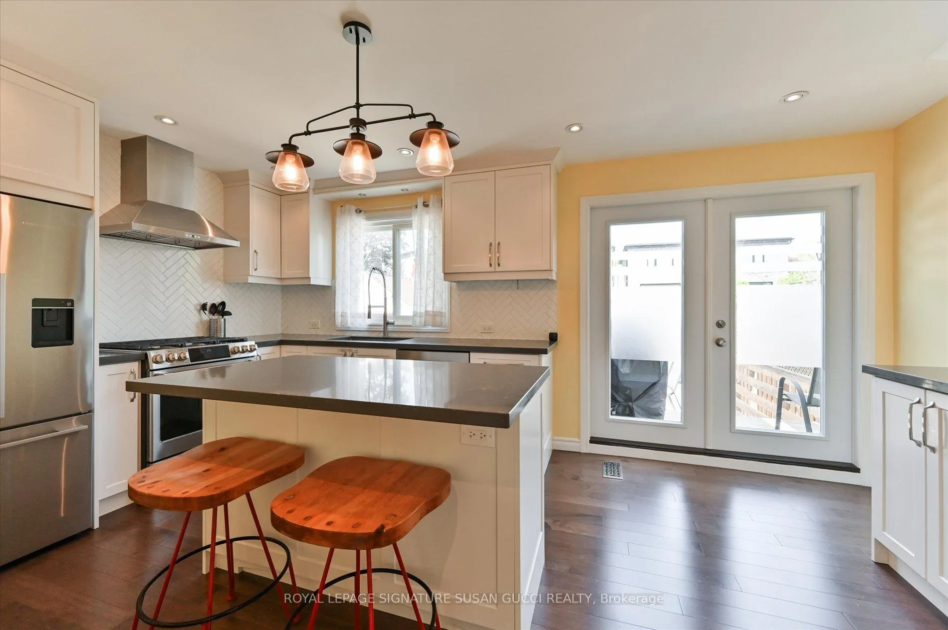 Photo 10 of 86 Barker Avenue, Toronto, Danforth Village-East York — HOMEH