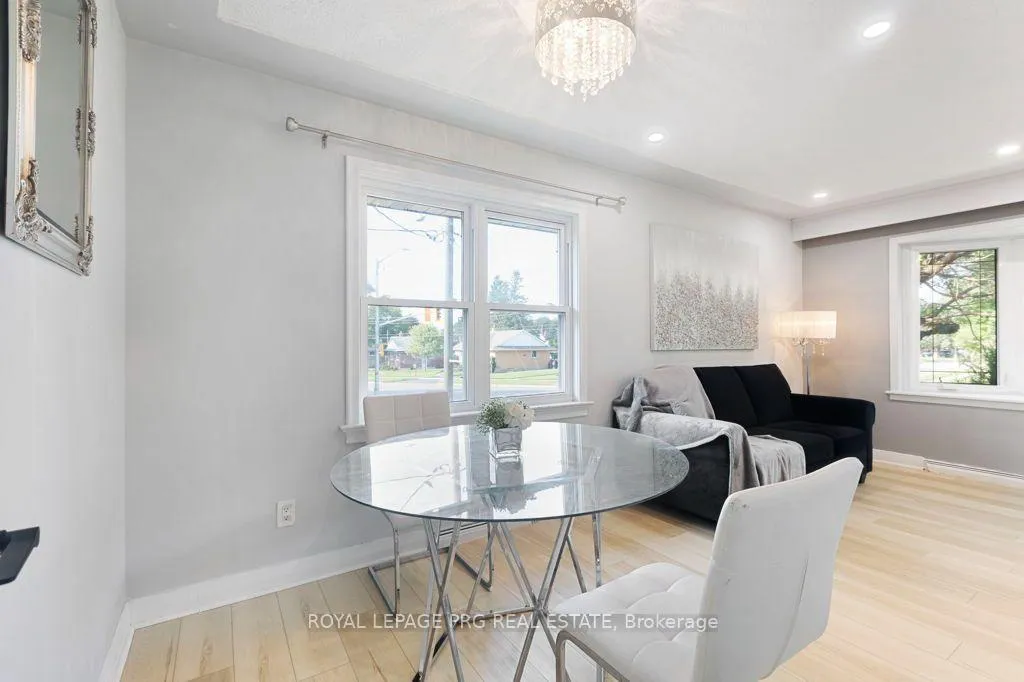 Photo 6 of 107 Weber Street S, Waterloo, Uptown Waterloo — HOMEH
