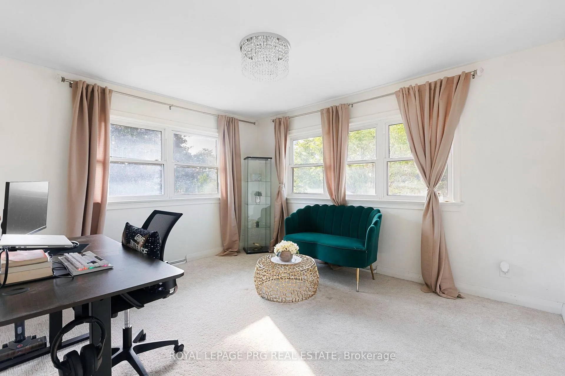 Photo 7 of 107 Weber Street S, Waterloo, Uptown Waterloo — HOMEH