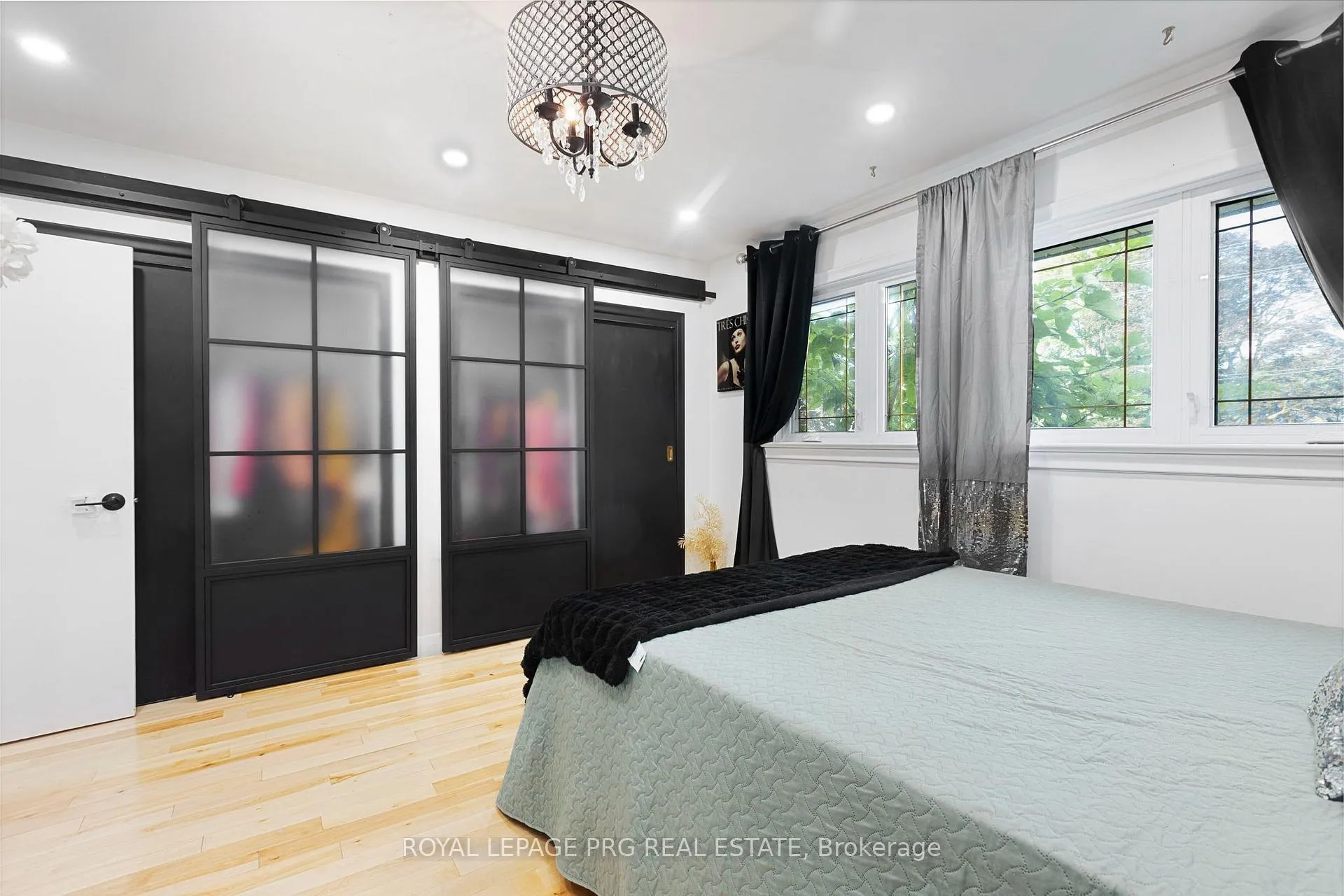 Photo 11 of 107 Weber Street S, Waterloo, Uptown Waterloo — HOMEH