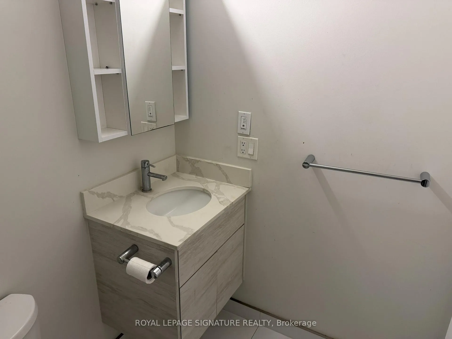 Photo 12 of Unit 204, 60 Frederick Street, Kitchener — HOMEH