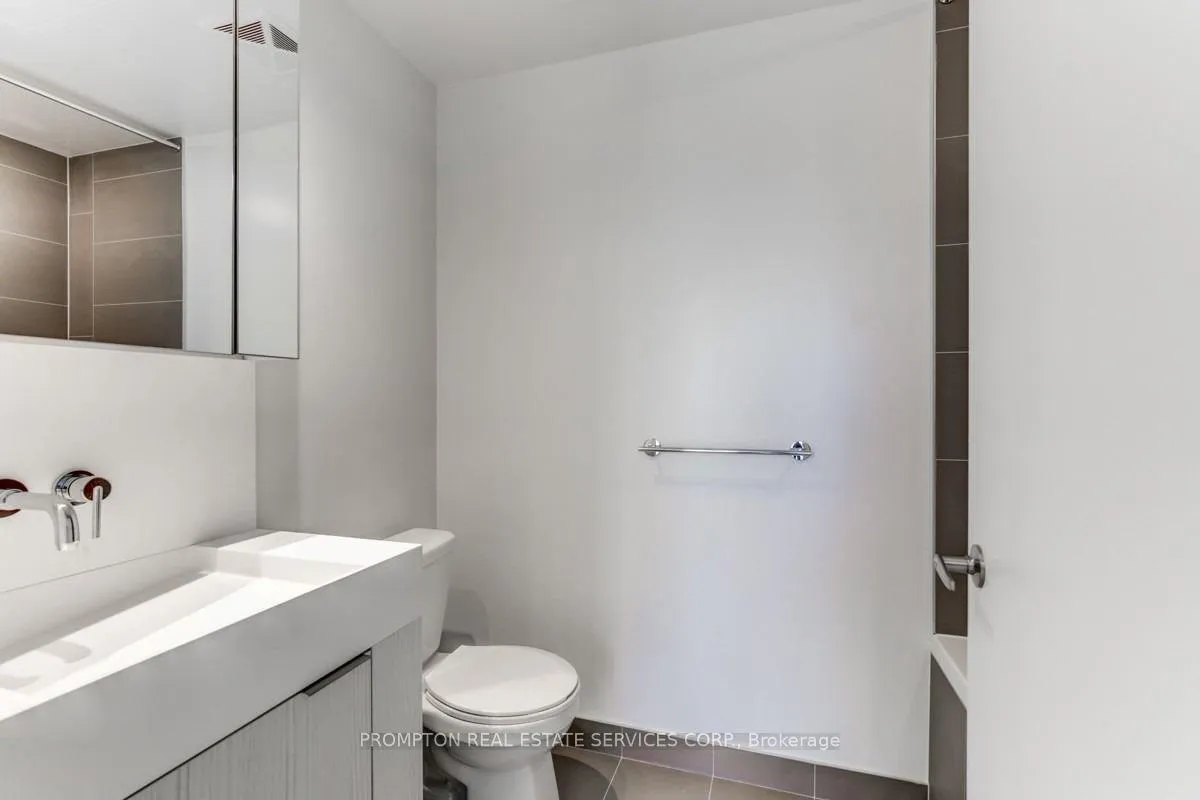 Photo 10 of Unit 1707, 20 Richardson Street, Toronto, Waterfront Communities — HOMEH
