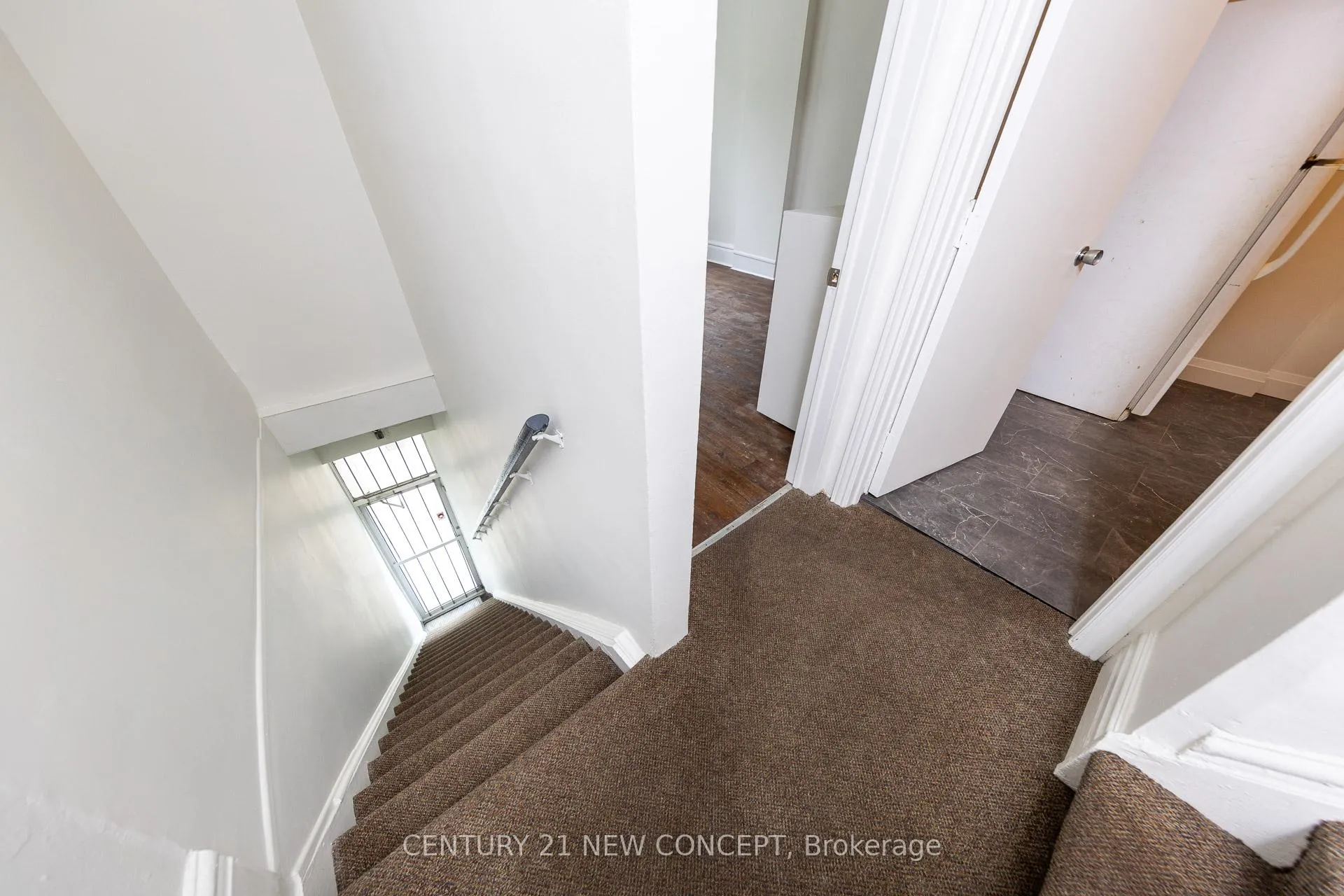 Photo 18 of Unit 2nd Floor, 295 Queen Street E, Toronto, Moss Park — HOMEH