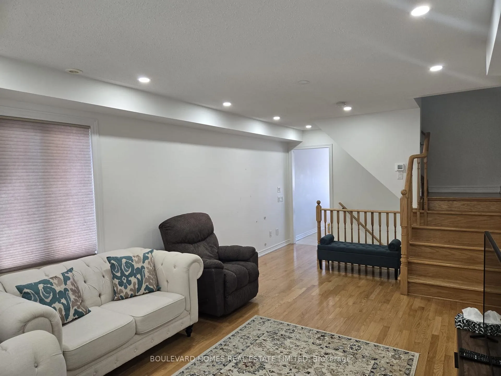 Photo 13 of 9918 Mccowan Road, Markham, Berczy — HOMEH