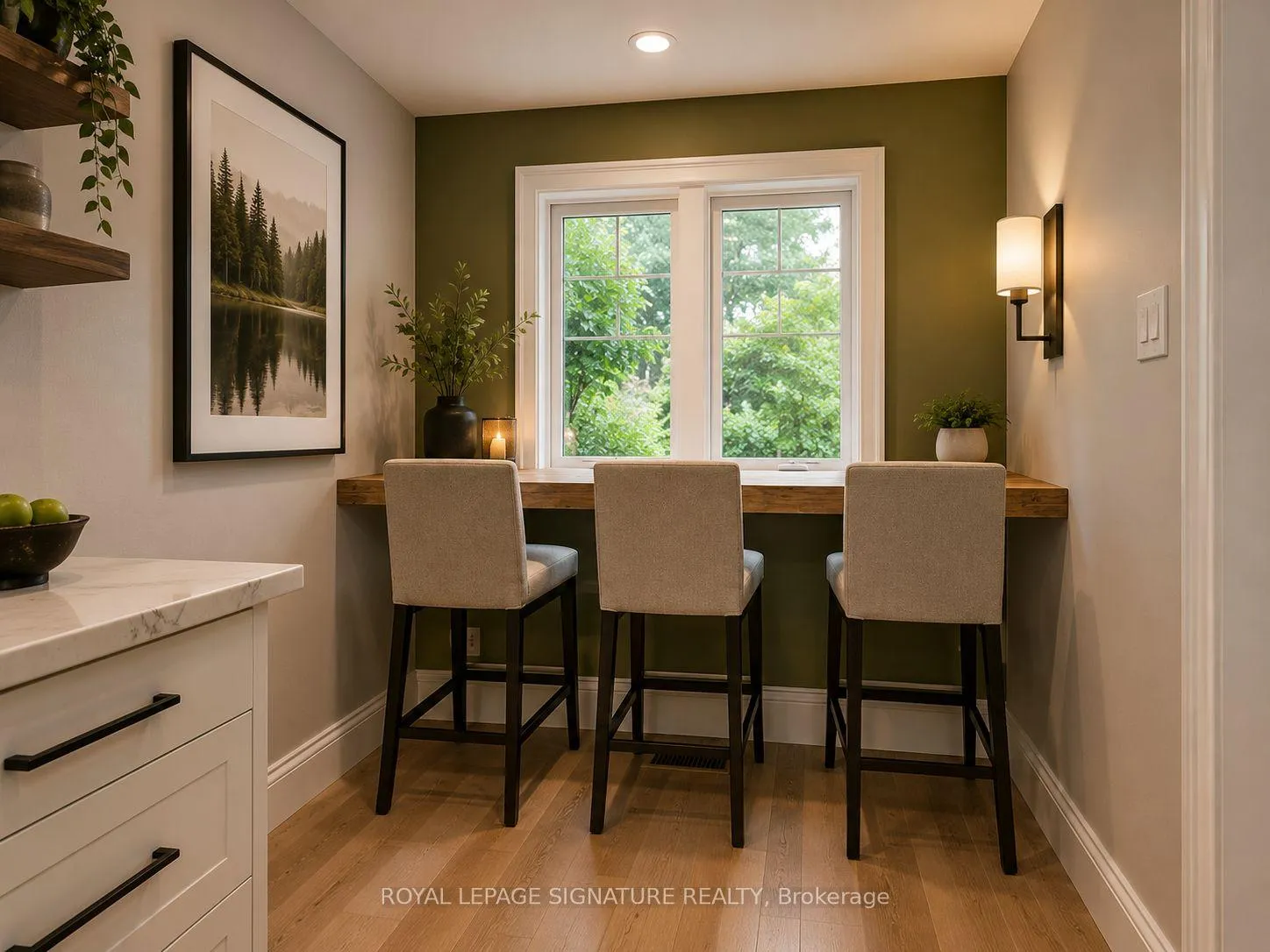 Photo 5 of 2061 Chrisdon Road, Burlington, Headon — HOMEH