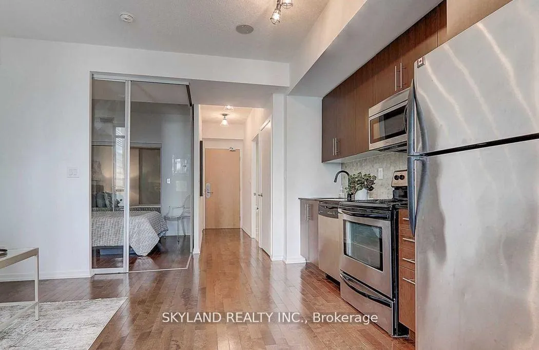Photo 9 of Unit 3004, 65 Bremner Boulevard, Toronto, Waterfront Communities — HOMEH