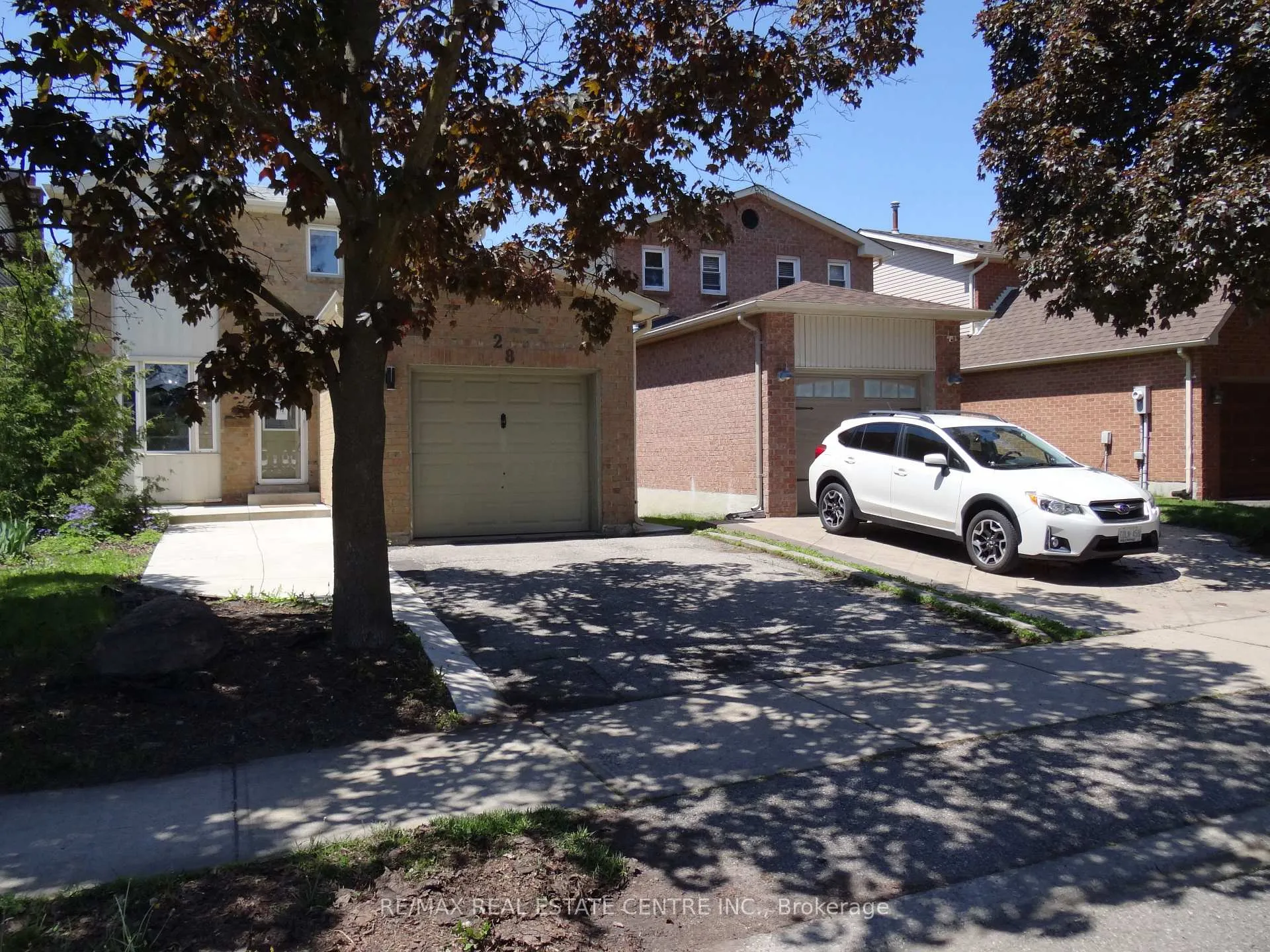 Front of 28 Rawling Crescent