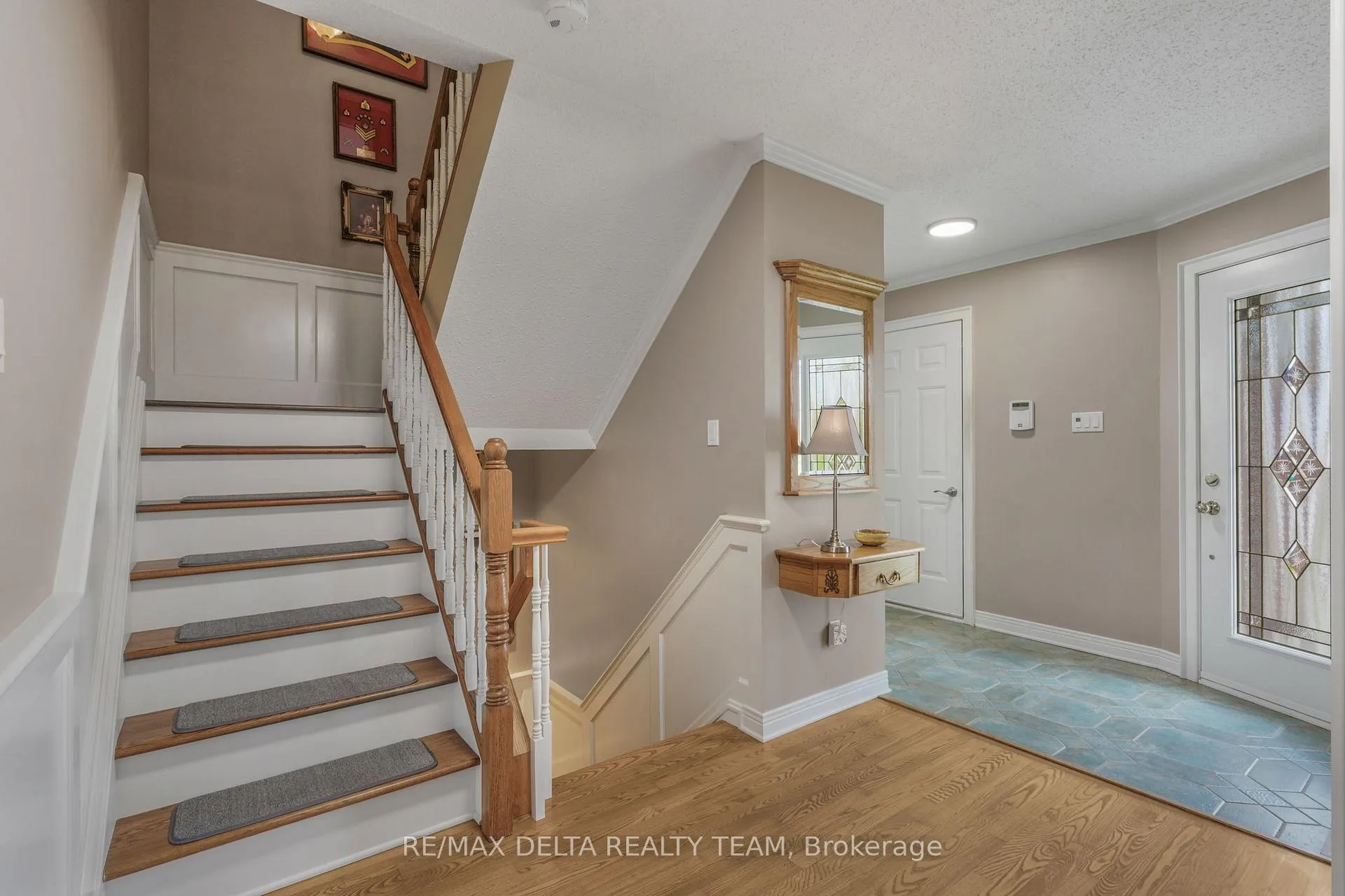 Photo 4 of 1770 Sunview Drive, Ottawa, Orleans/Sunridge — HOMEH