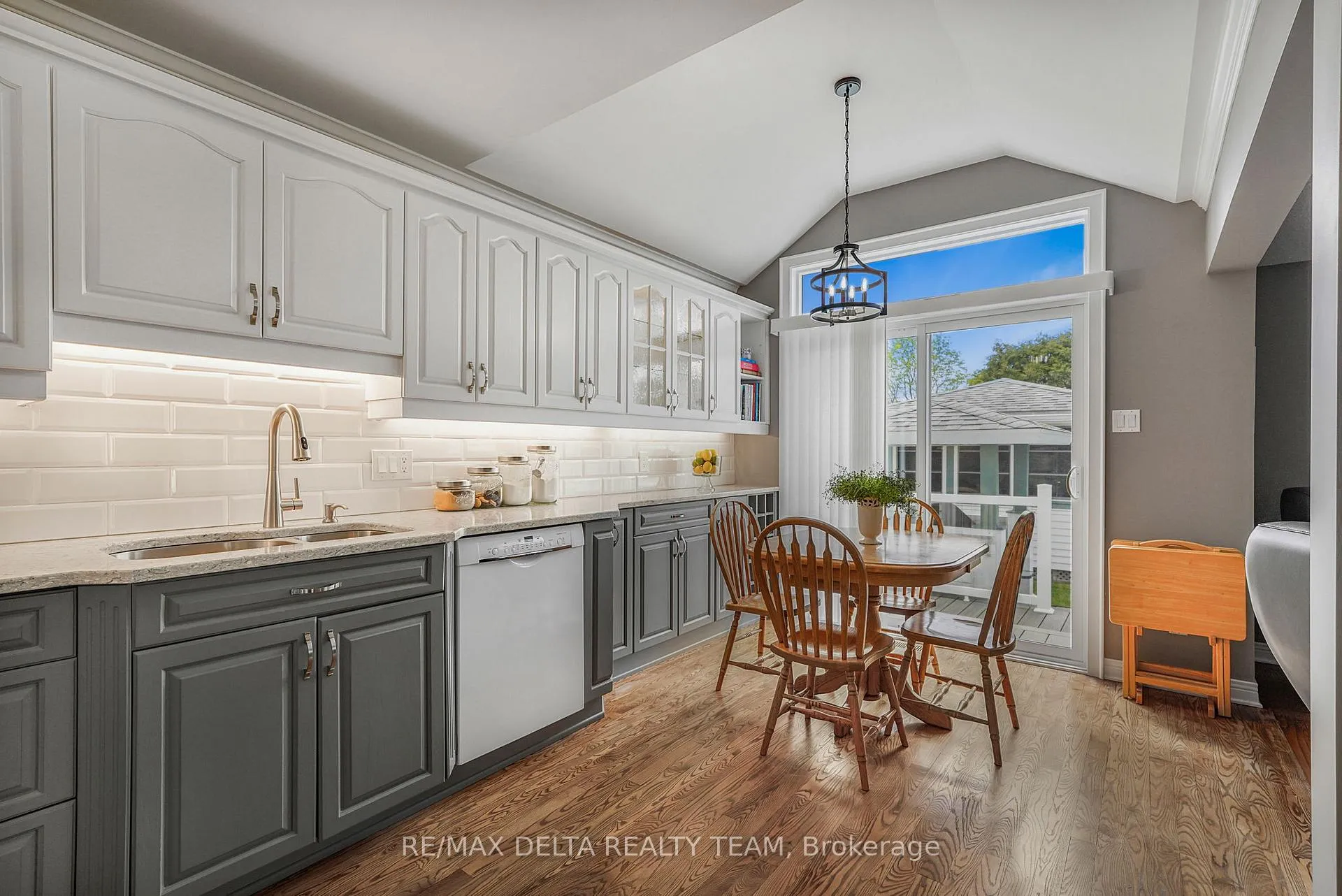 Photo 10 of 1770 Sunview Drive, Ottawa, Orleans/Sunridge — HOMEH