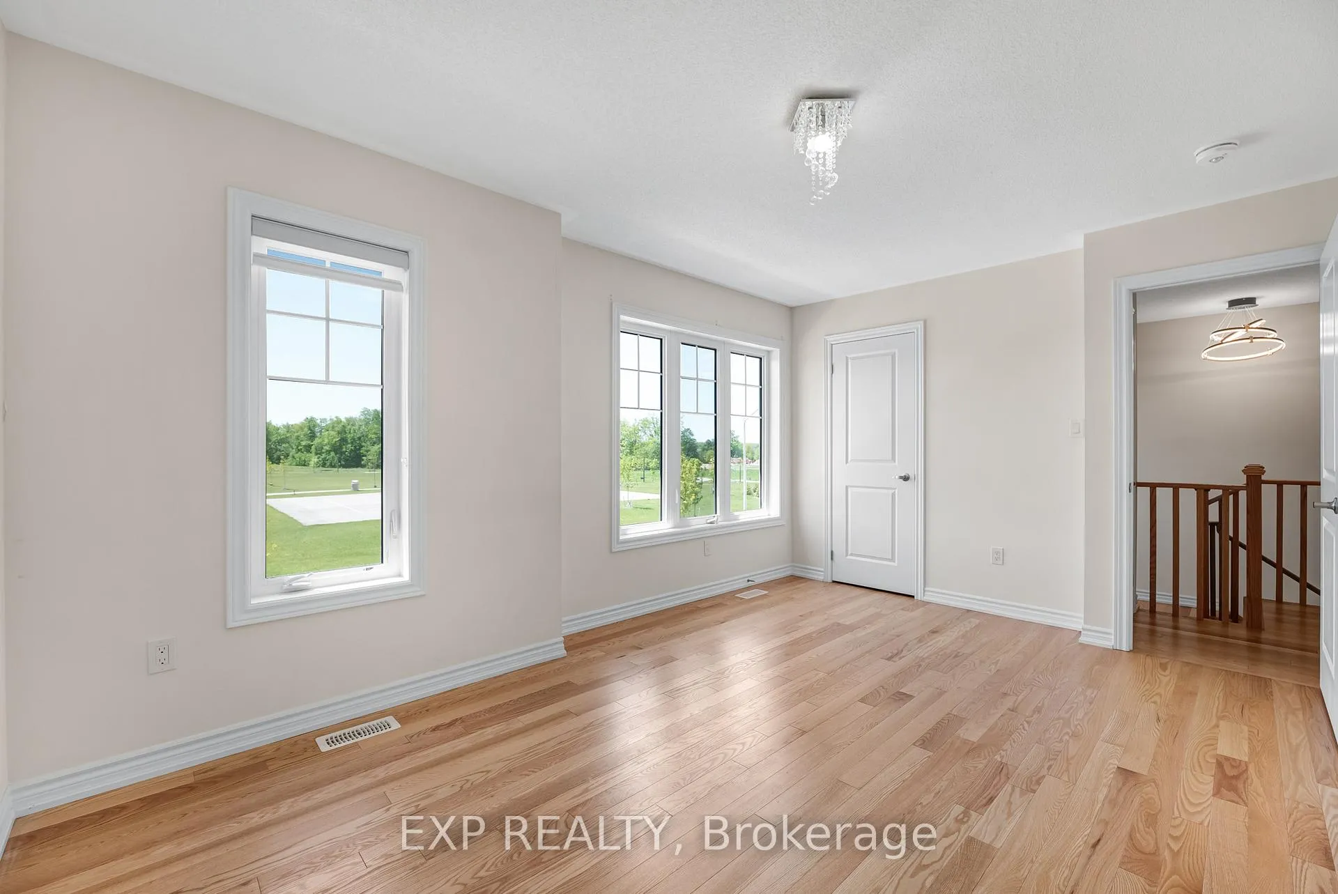 Photo 30 of 108 Durham Avenue, Barrie, Rural Barrie Southeast — HOMEH