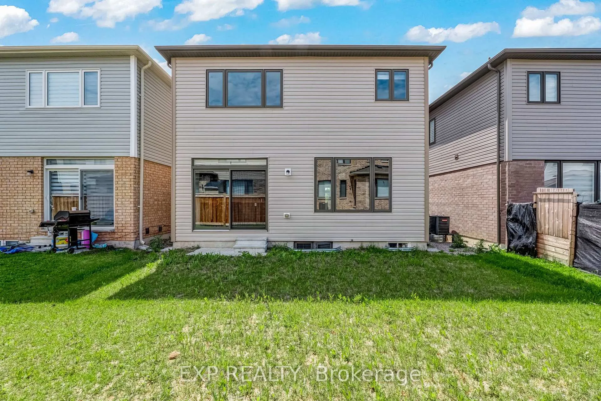 Photo 42 of 108 Durham Avenue, Barrie, Rural Barrie Southeast — HOMEH