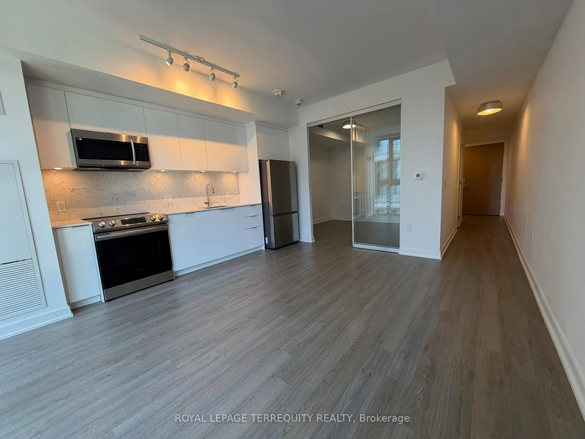 Photo 6 of Unit 3307, 357 King Street W, Toronto, Waterfront Communities — HOMEH