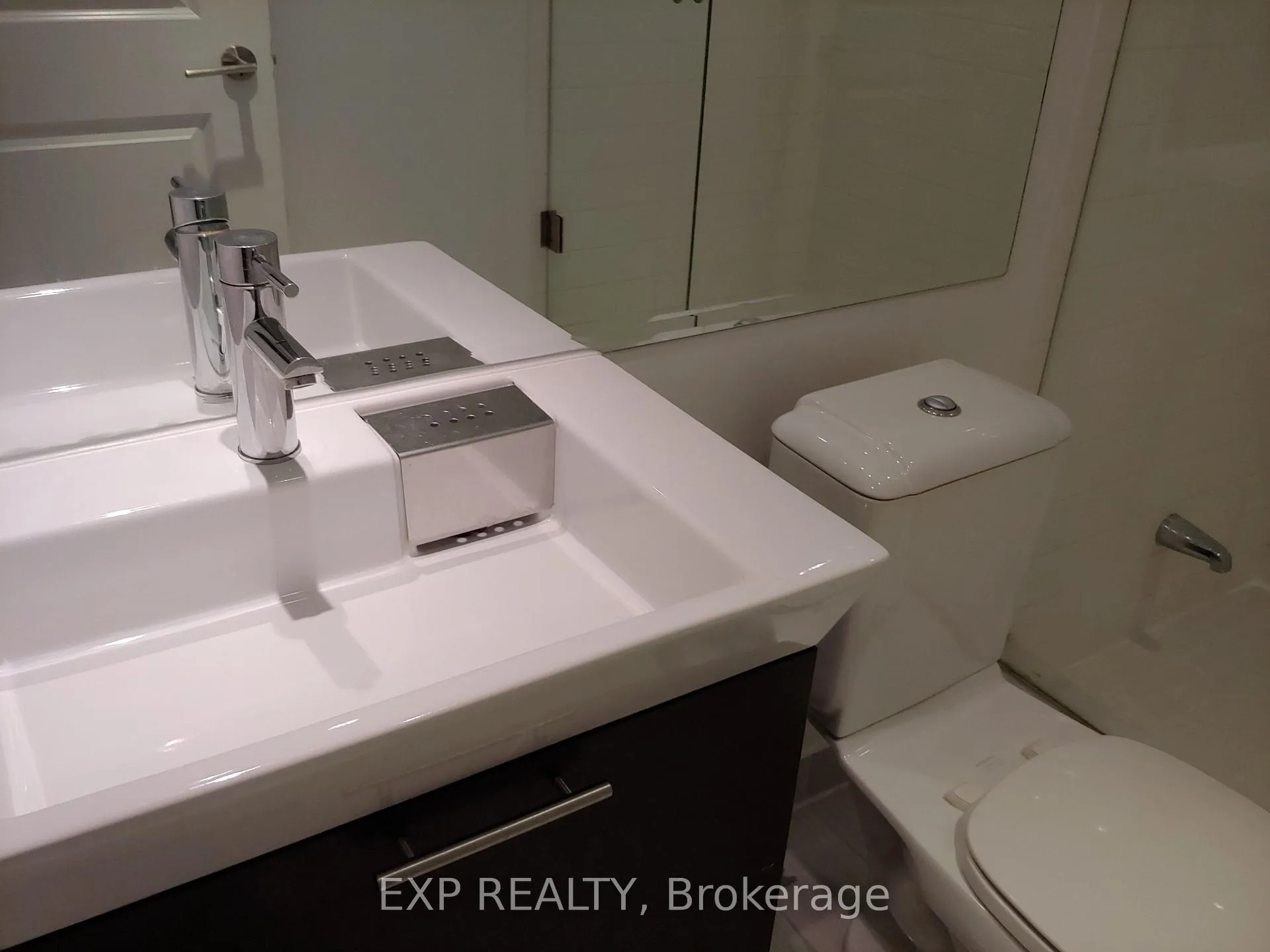 Photo 10 of Unit 3115, 386 Yonge Street, Toronto, Bay Street Corridor — HOMEH