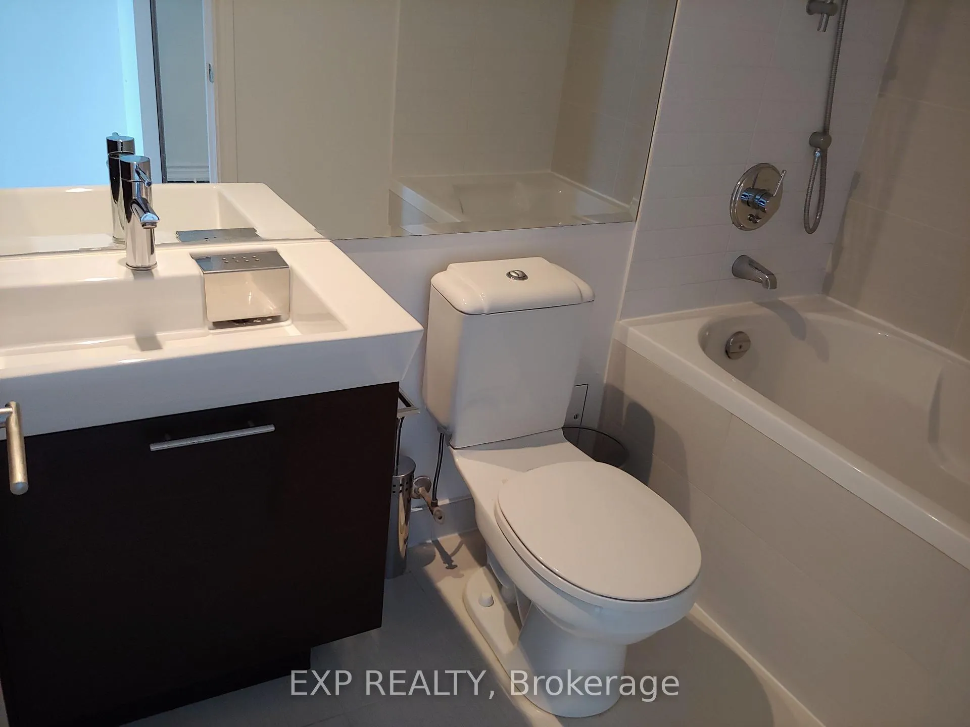 Photo 11 of Unit 3115, 386 Yonge Street, Toronto, Bay Street Corridor — HOMEH