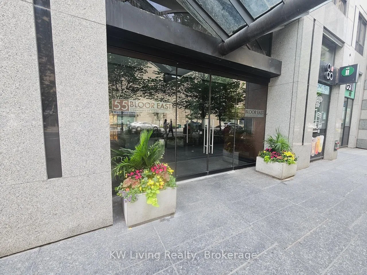 Photo 11 of Unit 1207, 55 Bloor Street E, Toronto, Church-Yonge Corridor — HOMEH