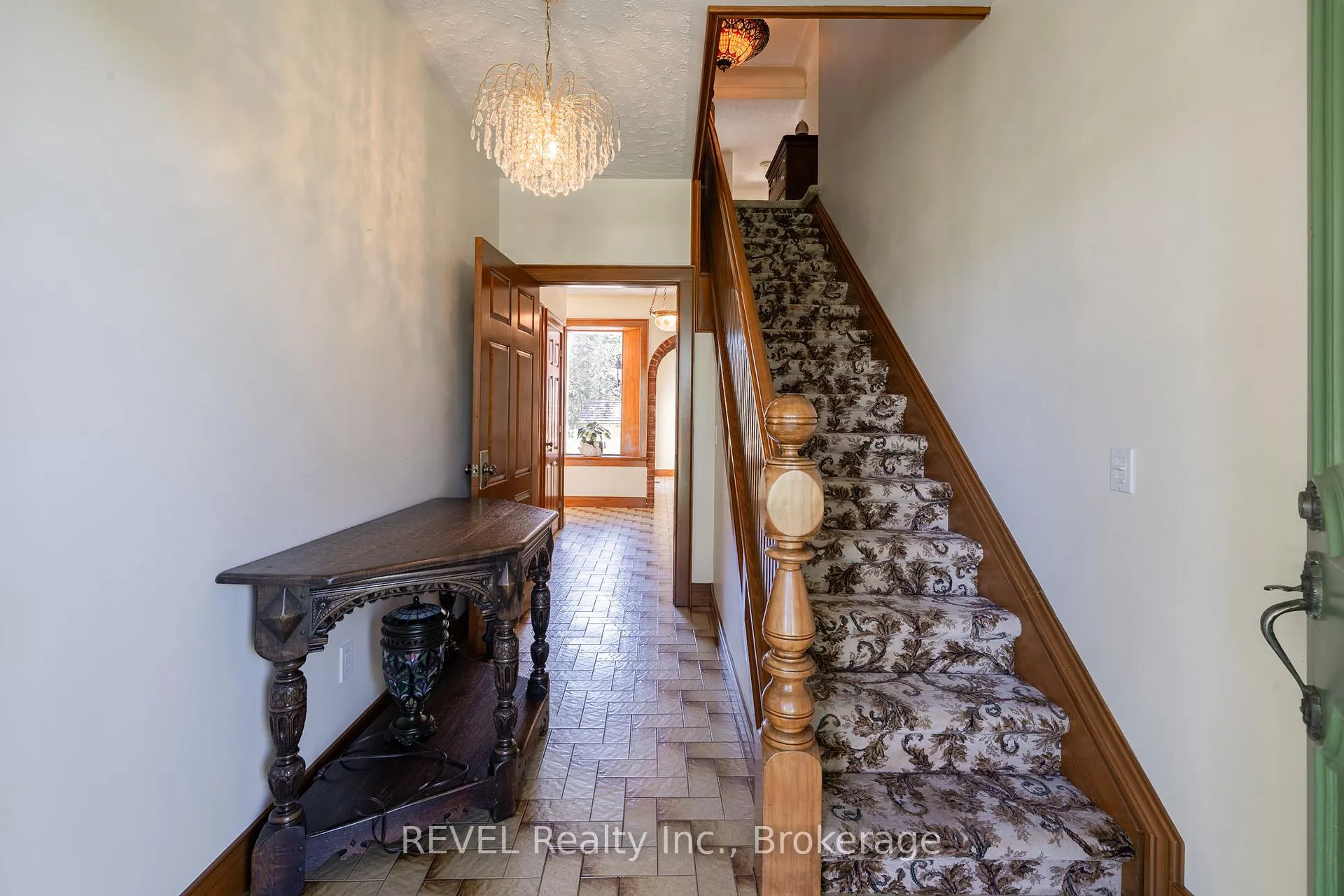 Photo 21 of 458 Chippawa Road, Port Colborne, Bethel — HOMEH