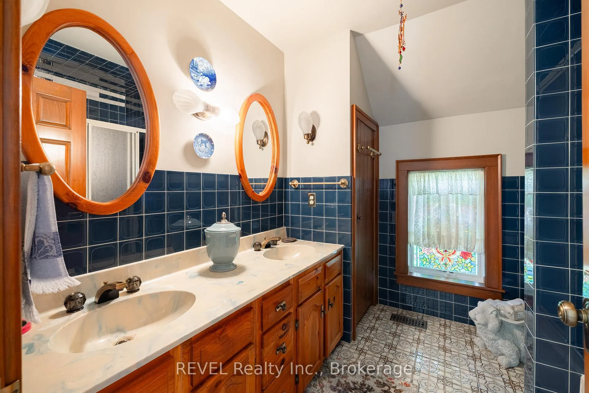 Photo 26 of 458 Chippawa Road, Port Colborne, Bethel — HOMEH
