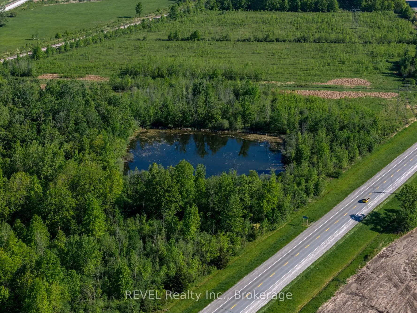 Photo 33 of 458 Chippawa Road, Port Colborne, Bethel — HOMEH