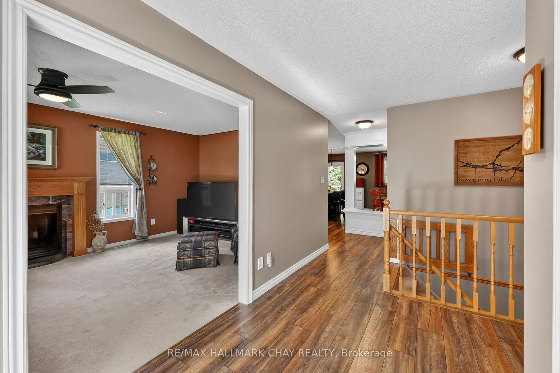 Photo 6 of 143 Emms Drive, Barrie, Holly — HOMEH