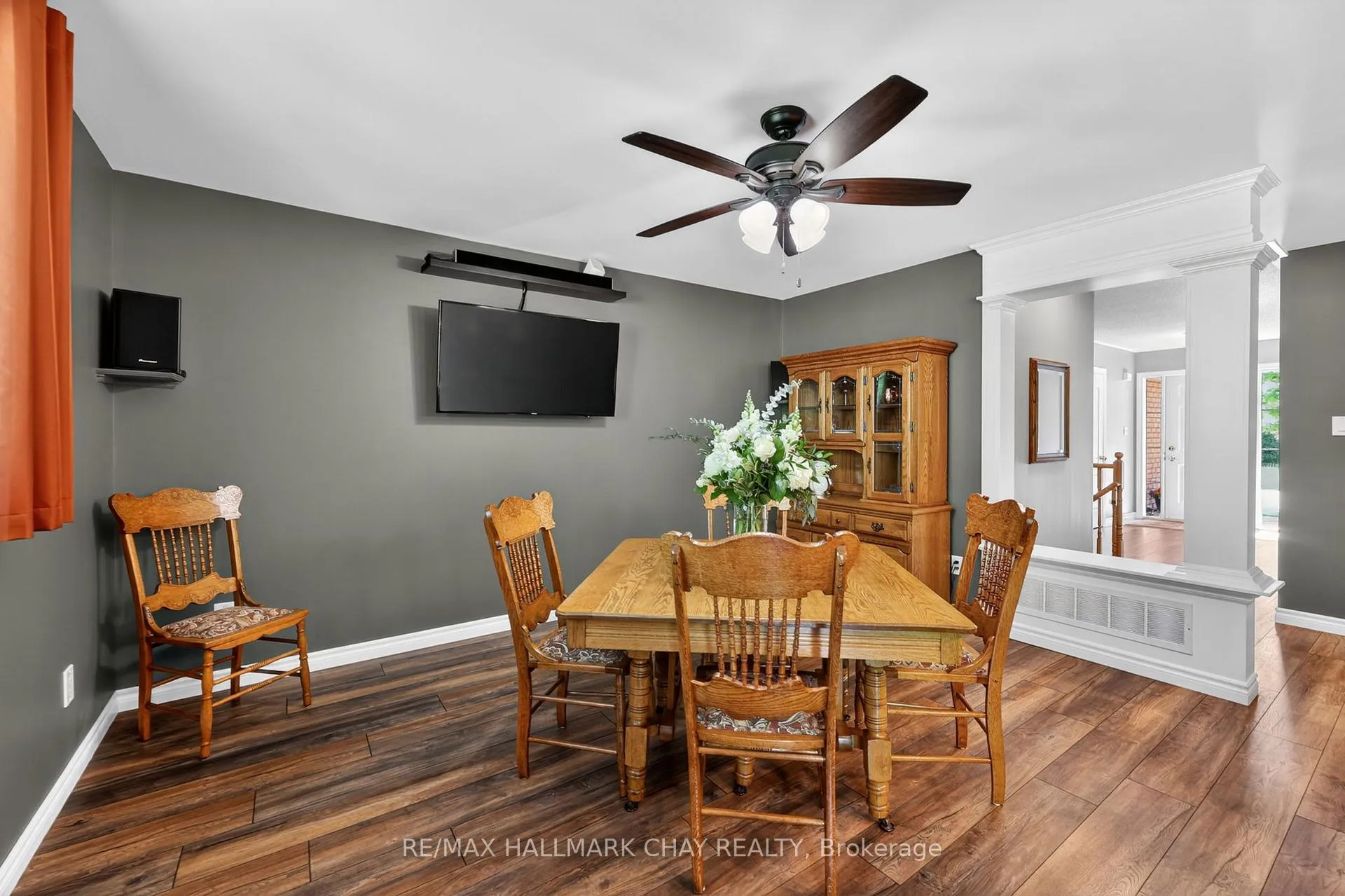 Photo 18 of 143 Emms Drive, Barrie, Holly — HOMEH