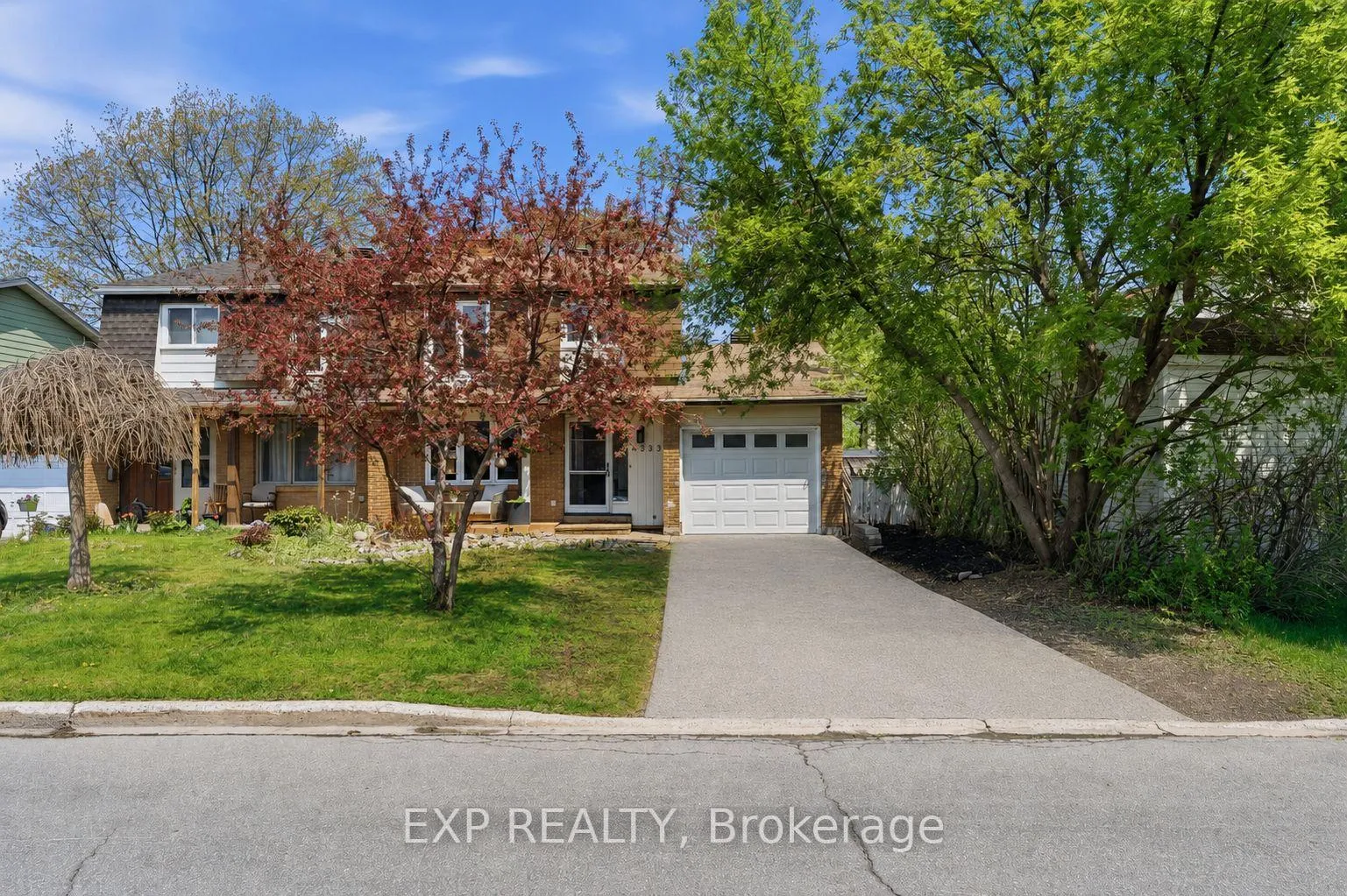 Front of 2333 Cotters Crescent