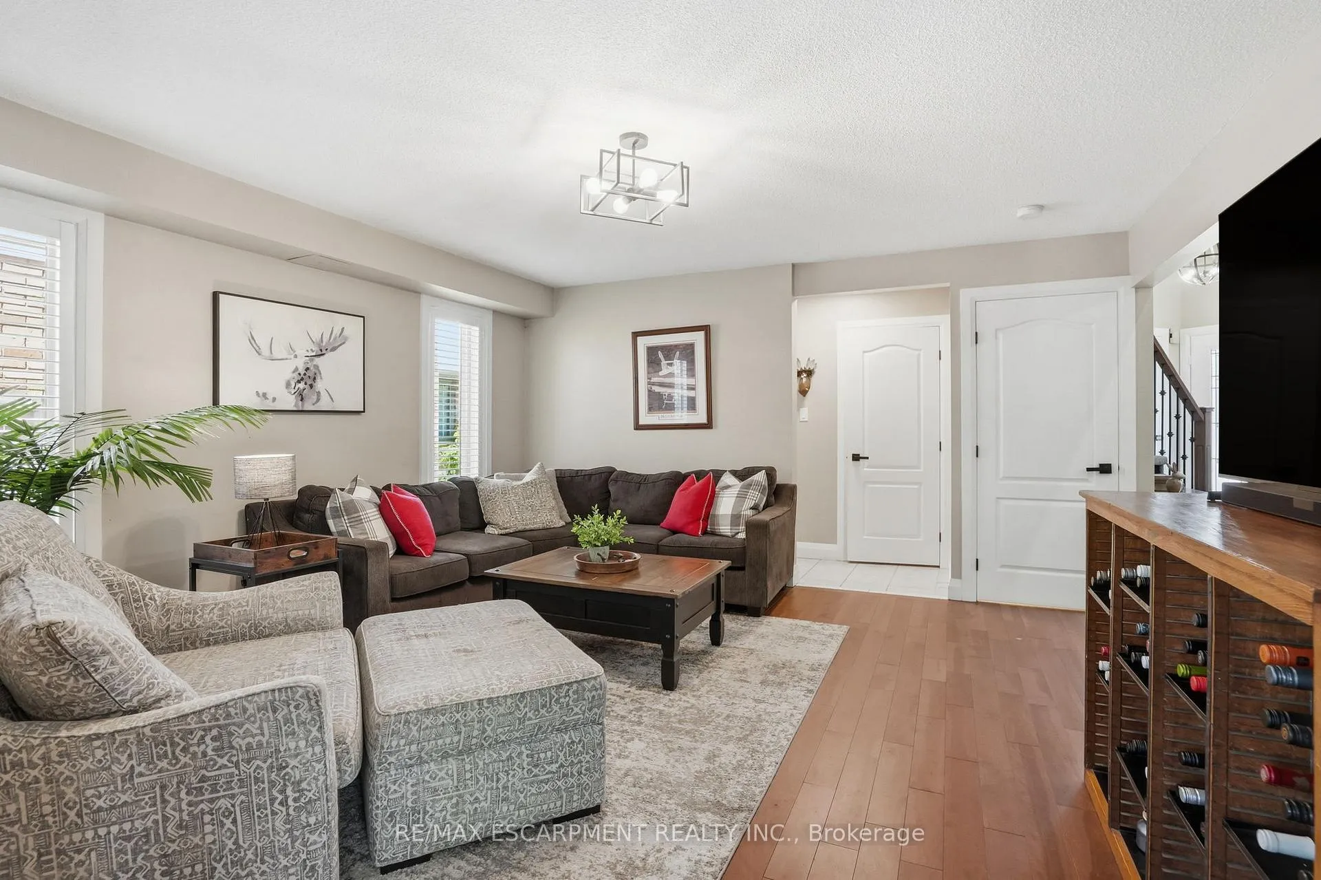 Photo 10 of 1300 Silvan Forest Drive, Burlington, Tansley — HOMEH