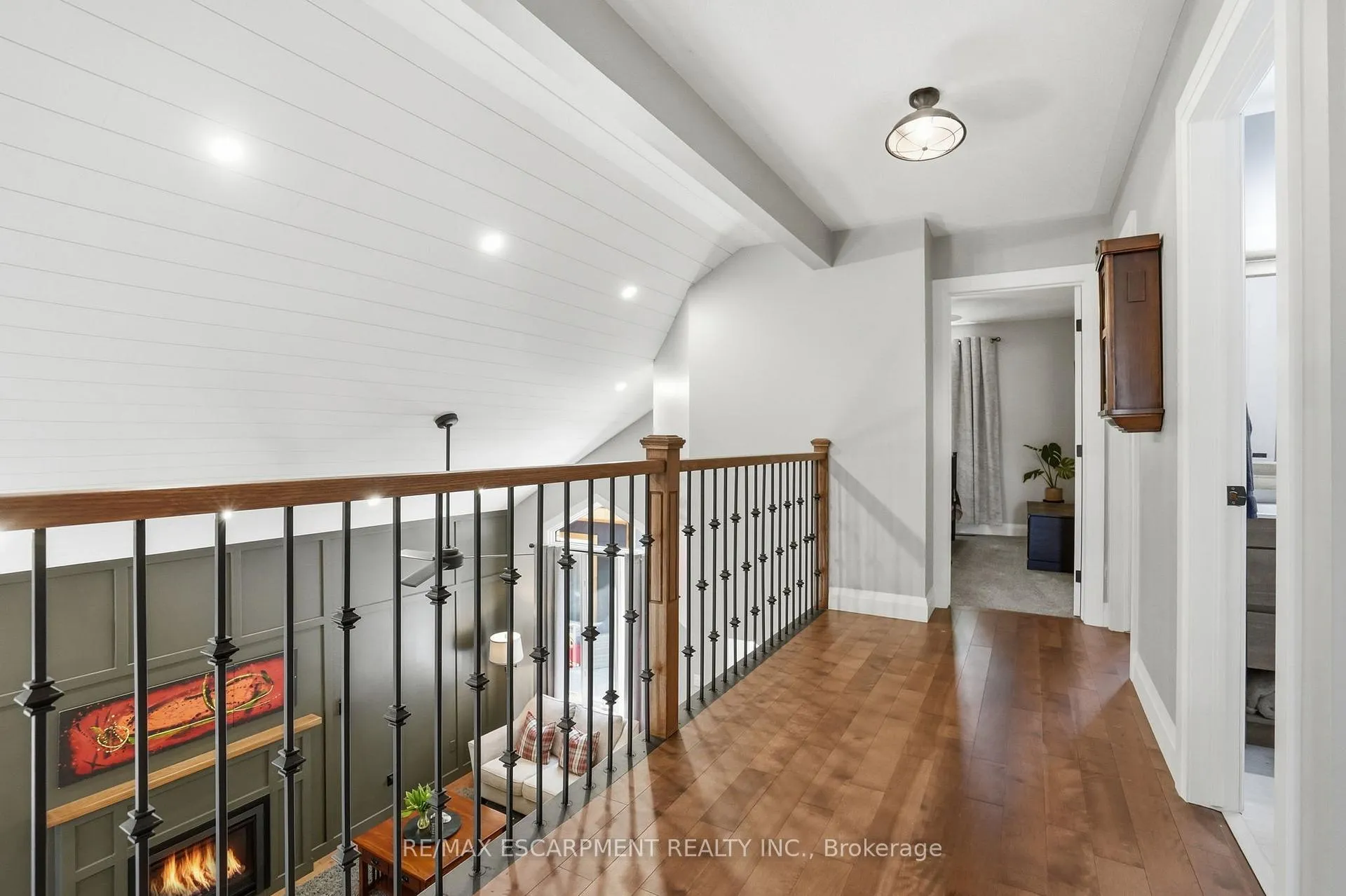 Photo 17 of 1300 Silvan Forest Drive, Burlington, Tansley — HOMEH