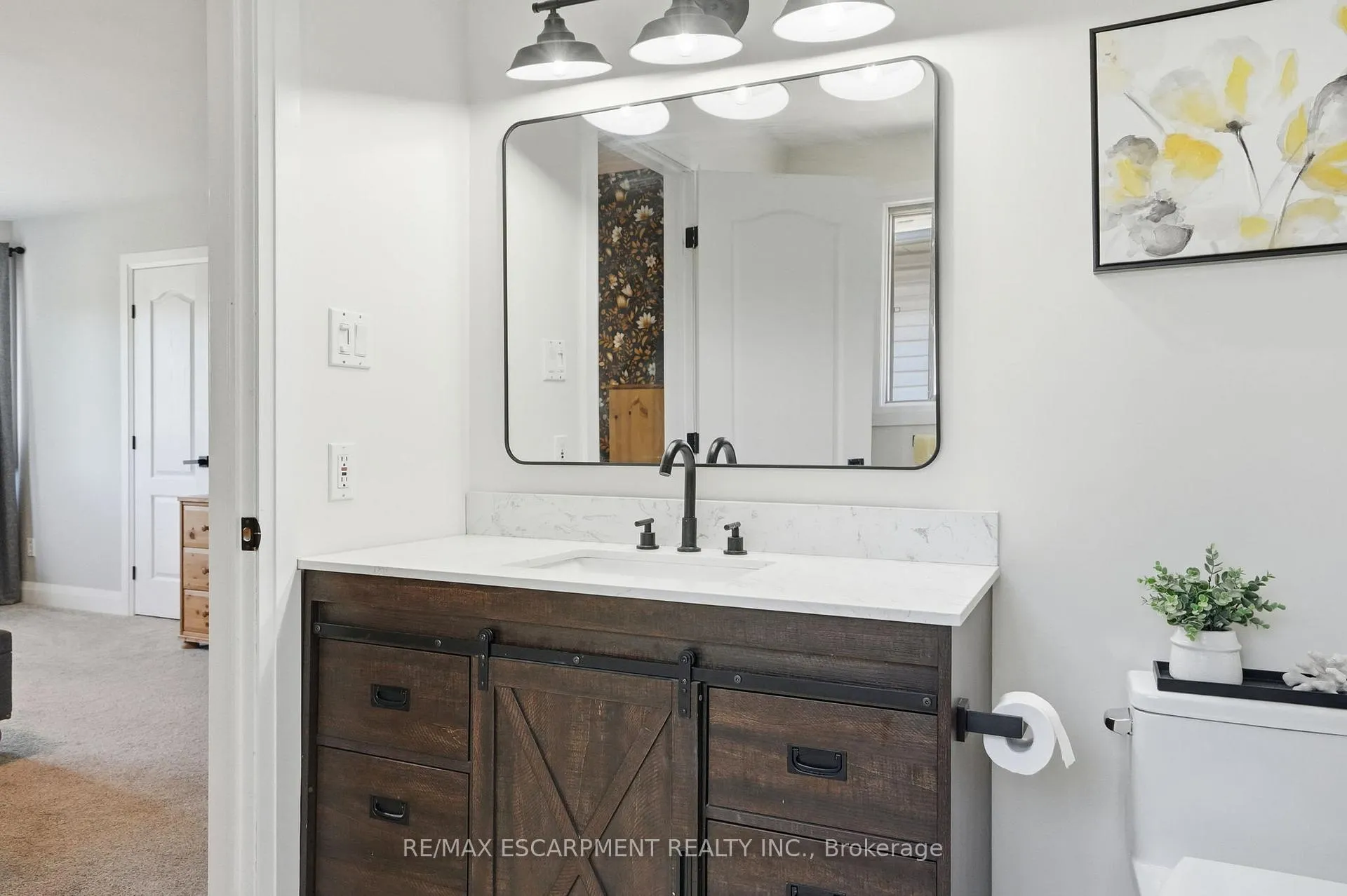 Photo 23 of 1300 Silvan Forest Drive, Burlington, Tansley — HOMEH