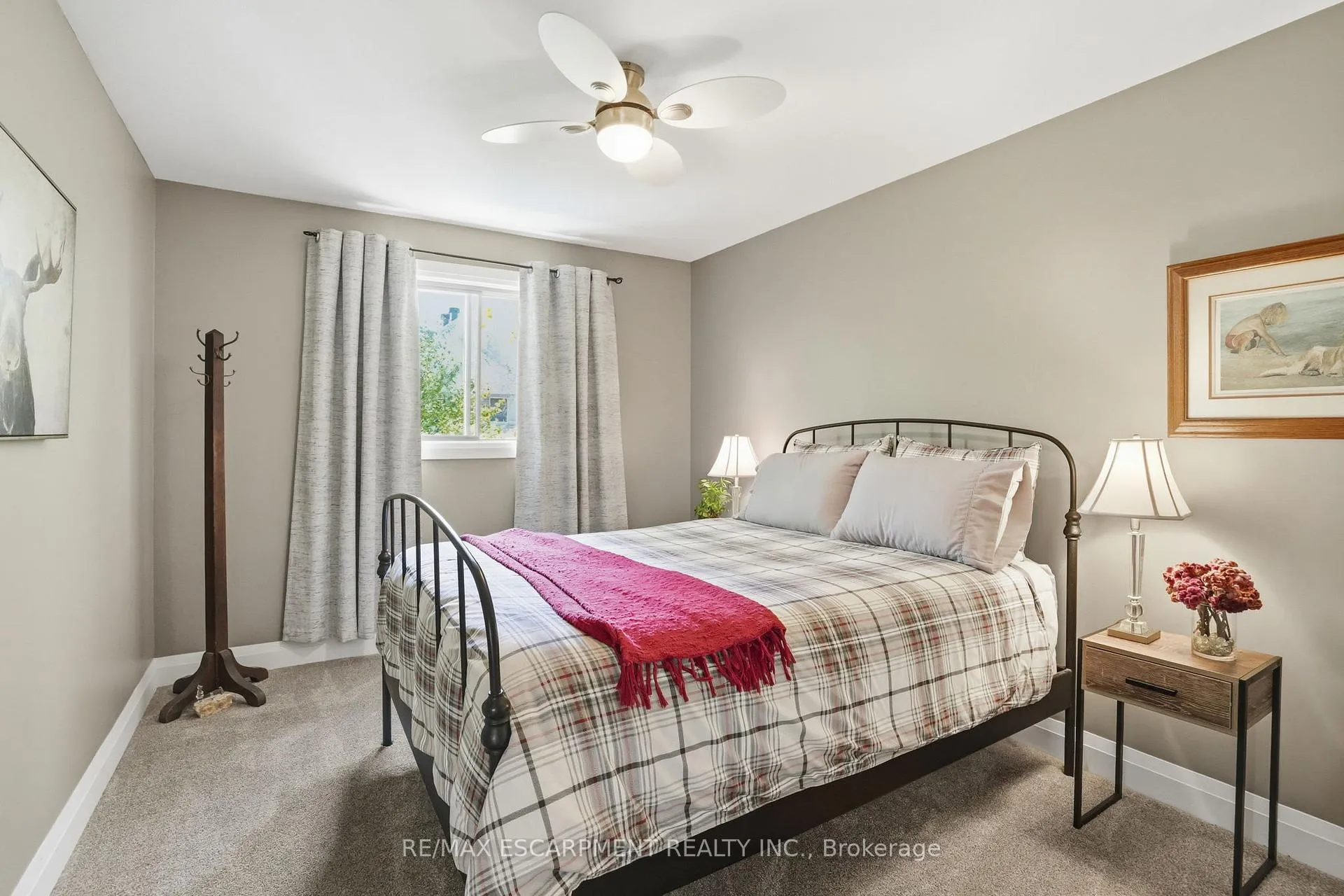 Photo 25 of 1300 Silvan Forest Drive, Burlington, Tansley — HOMEH