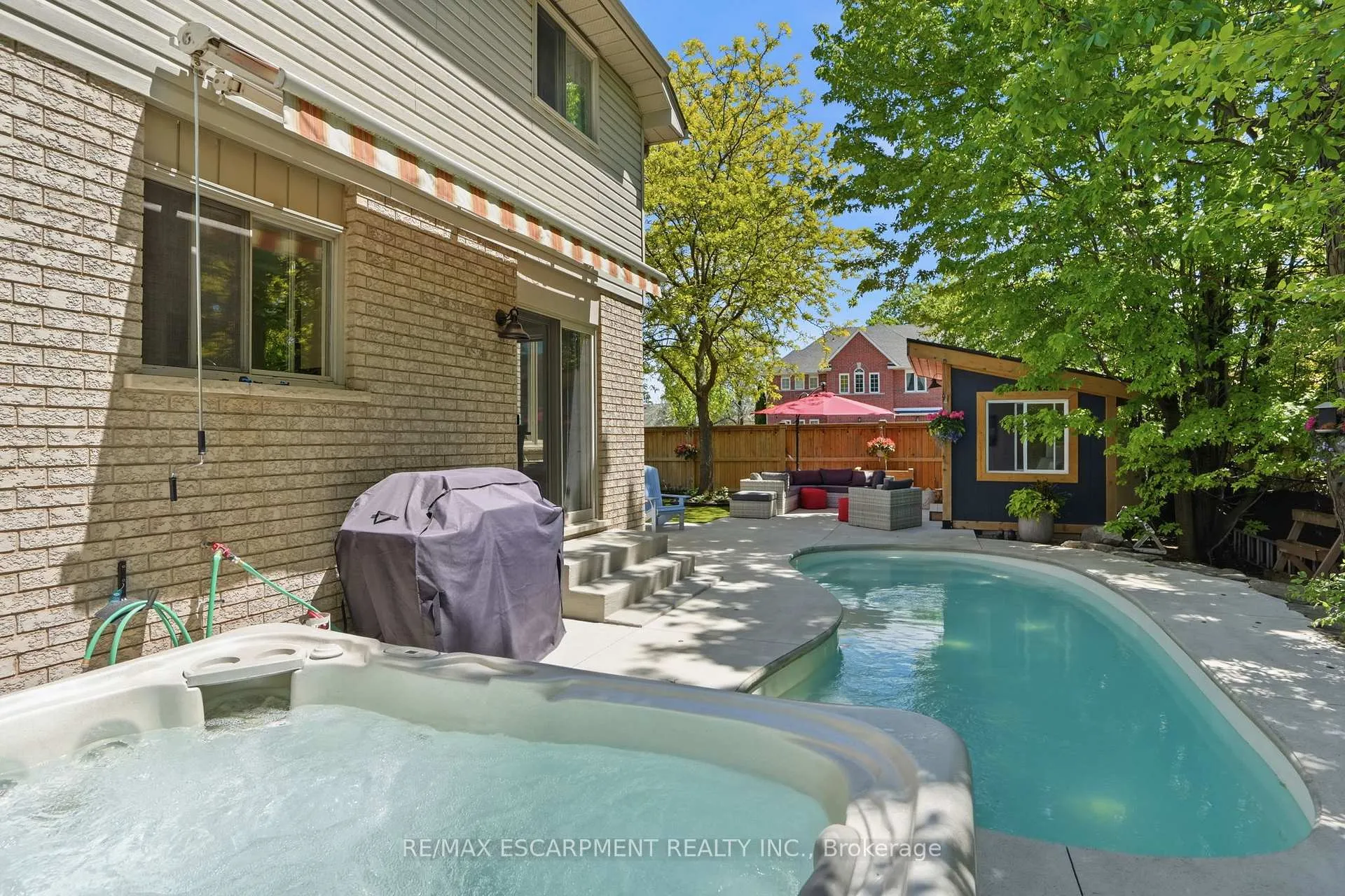 Photo 32 of 1300 Silvan Forest Drive, Burlington, Tansley — HOMEH