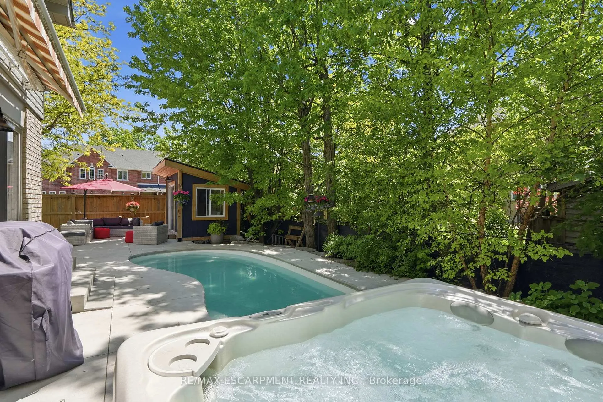 Photo 33 of 1300 Silvan Forest Drive, Burlington, Tansley — HOMEH
