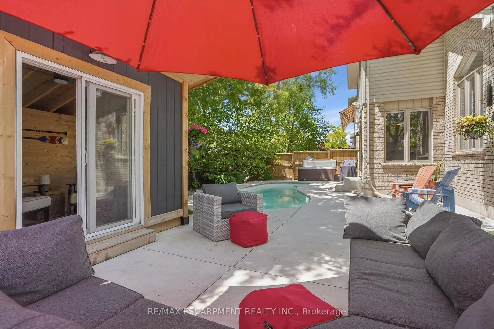 Photo 37 of 1300 Silvan Forest Drive, Burlington, Tansley — HOMEH