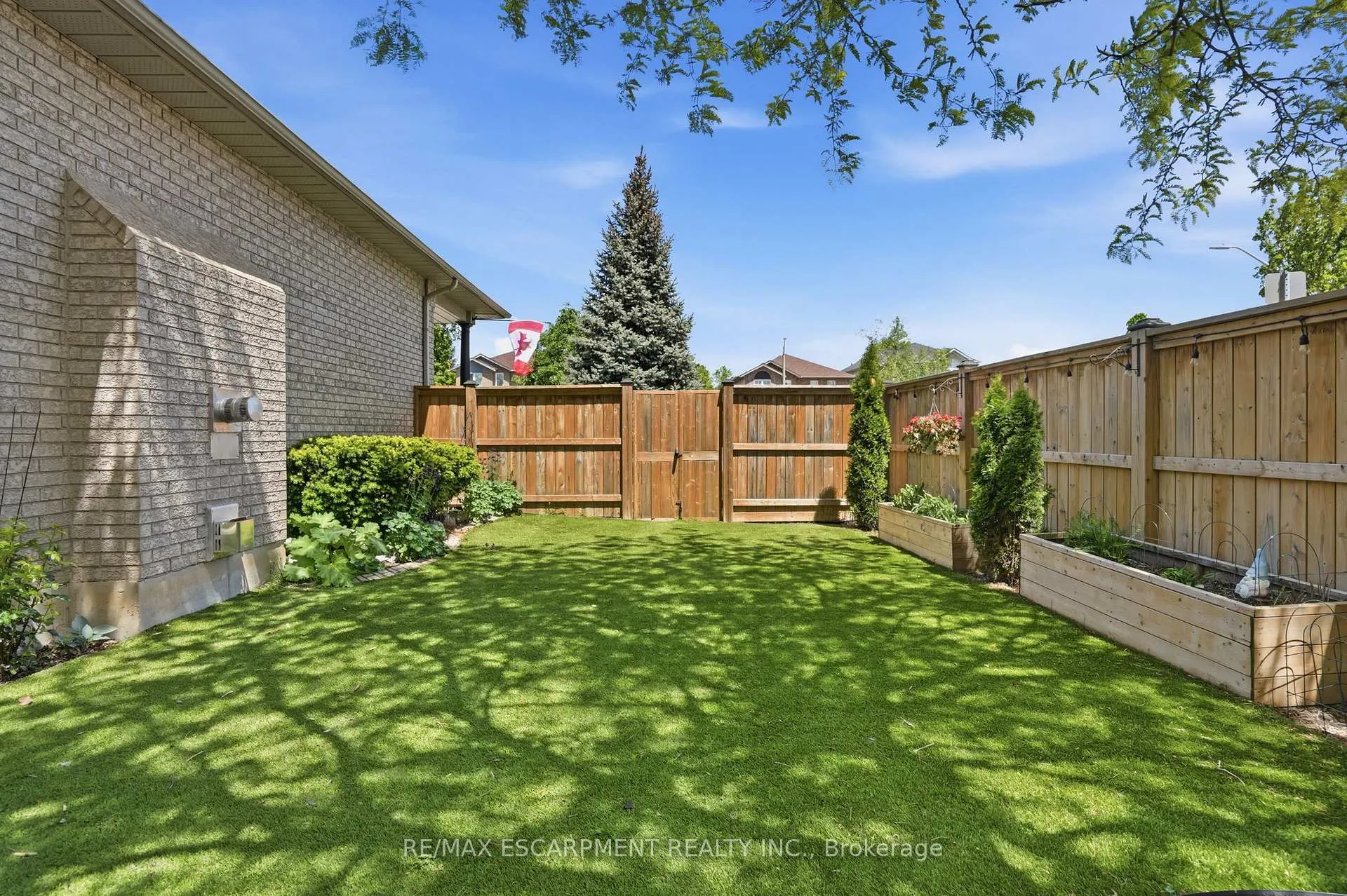 Photo 40 of 1300 Silvan Forest Drive, Burlington, Tansley — HOMEH