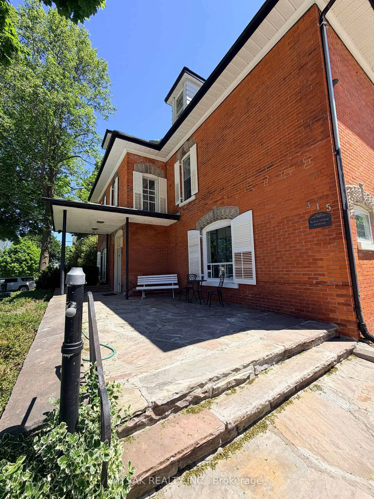 Photo 11 of 315 Centre Street, North Huron, Wingham — HOMEH