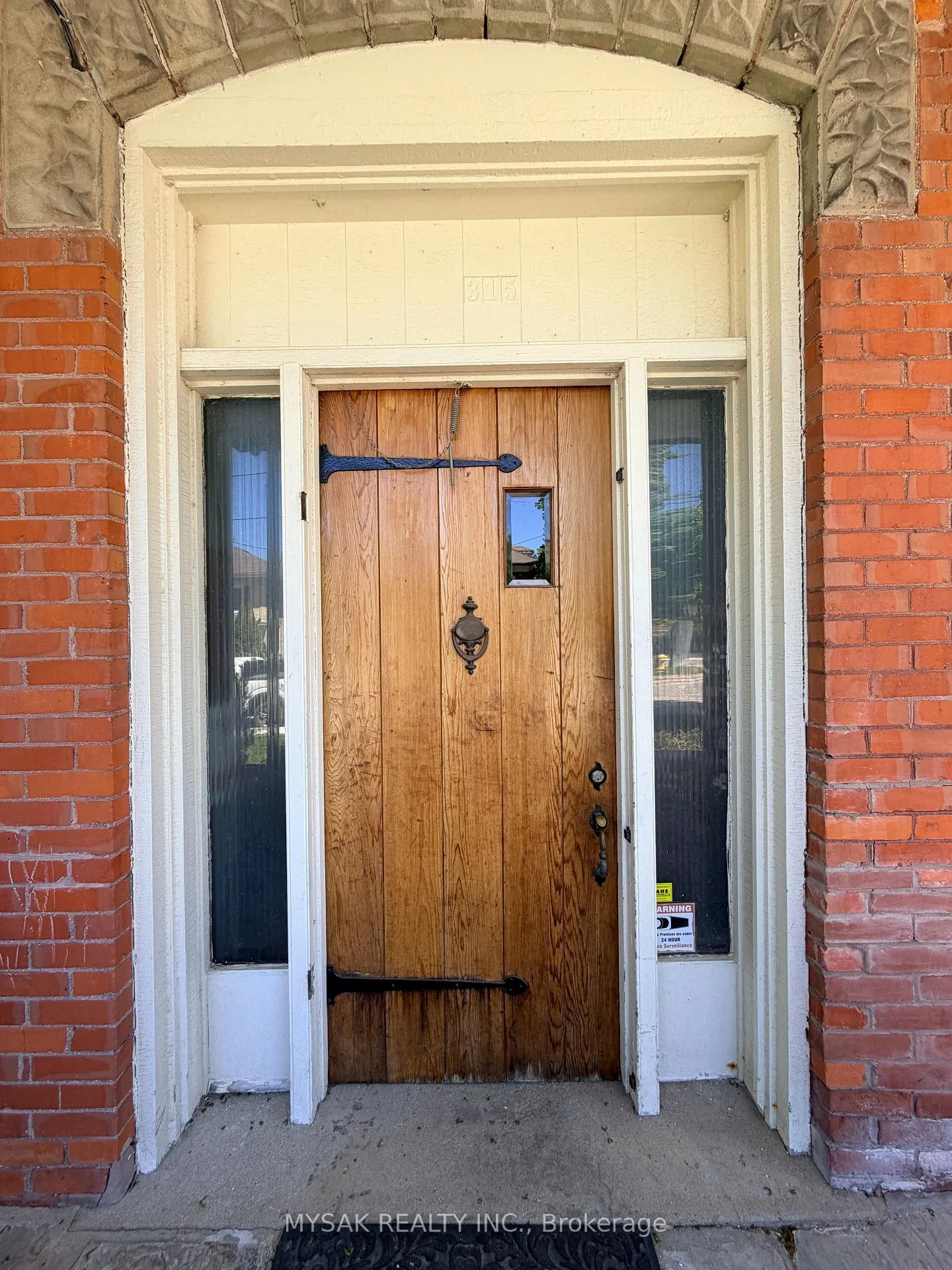 Photo 13 of 315 Centre Street, North Huron, Wingham — HOMEH