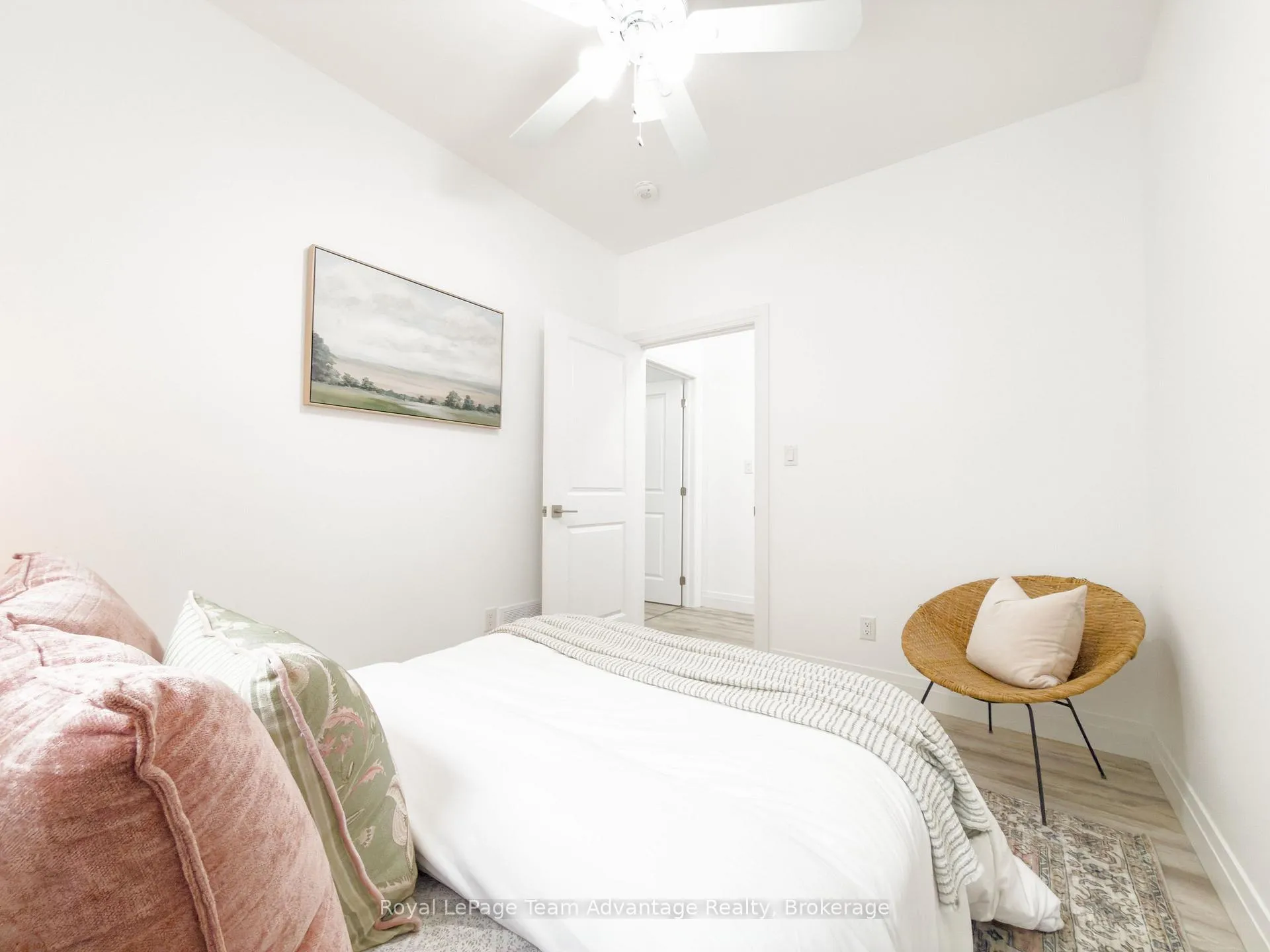 Photo 25 of 264 Almaguin Drive, McMurrich/Monteith, Sprucedale — HOMEH