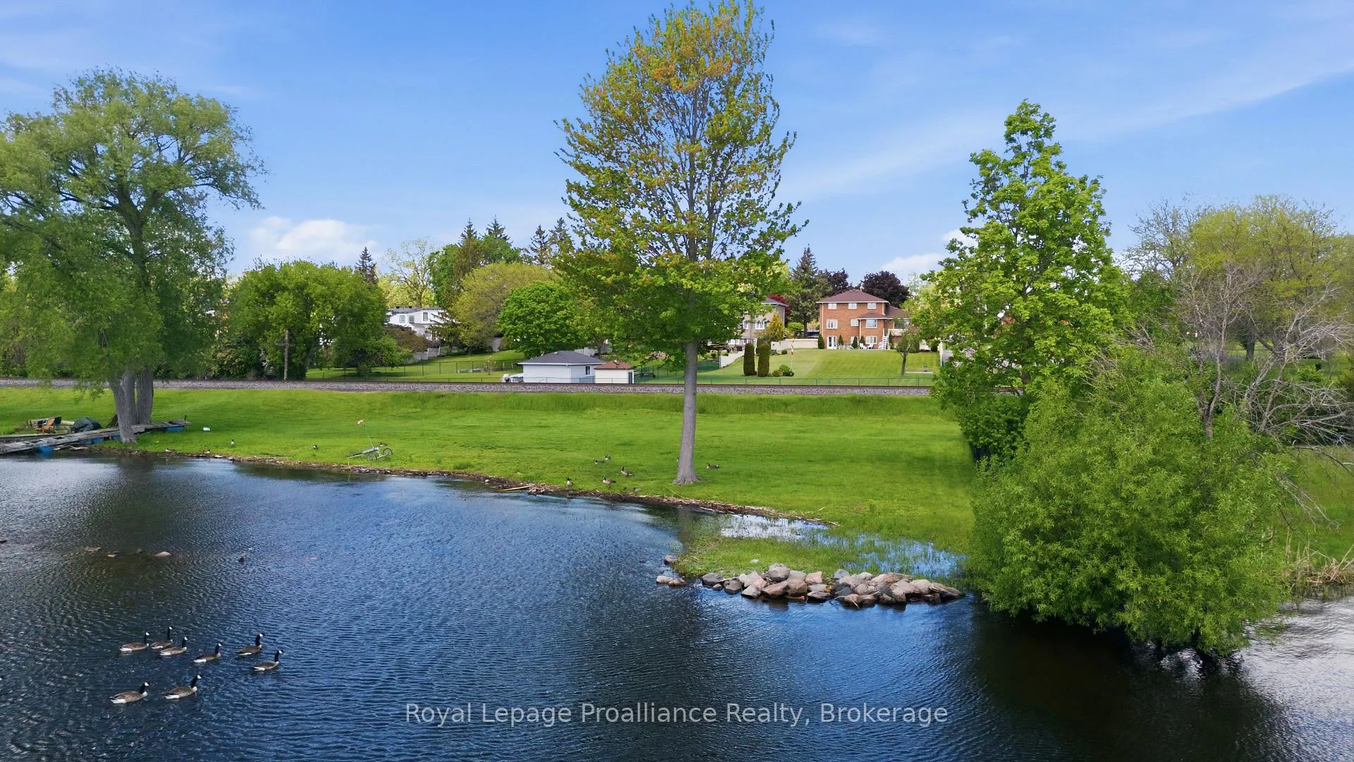 Photo 2 of 261 Dundas Street W, Belleville, Belleville Ward — HOMEH