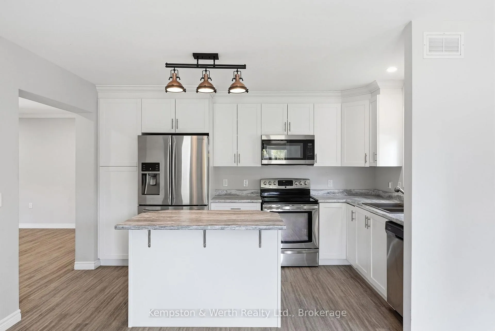 Photo 8 of 645 Davidson Avenue S, North Perth, Listowel — HOMEH