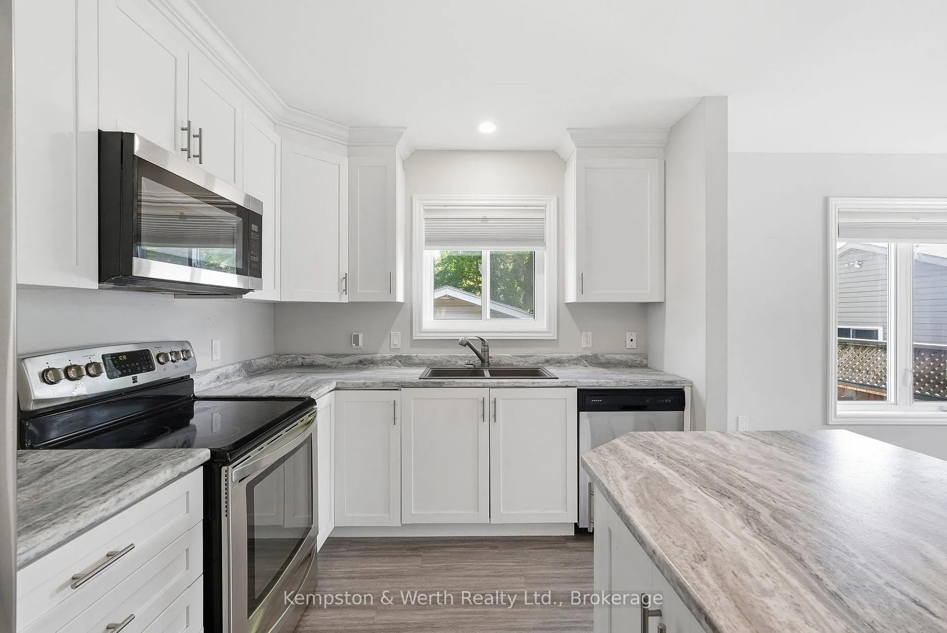 Photo 10 of 645 Davidson Avenue S, North Perth, Listowel — HOMEH